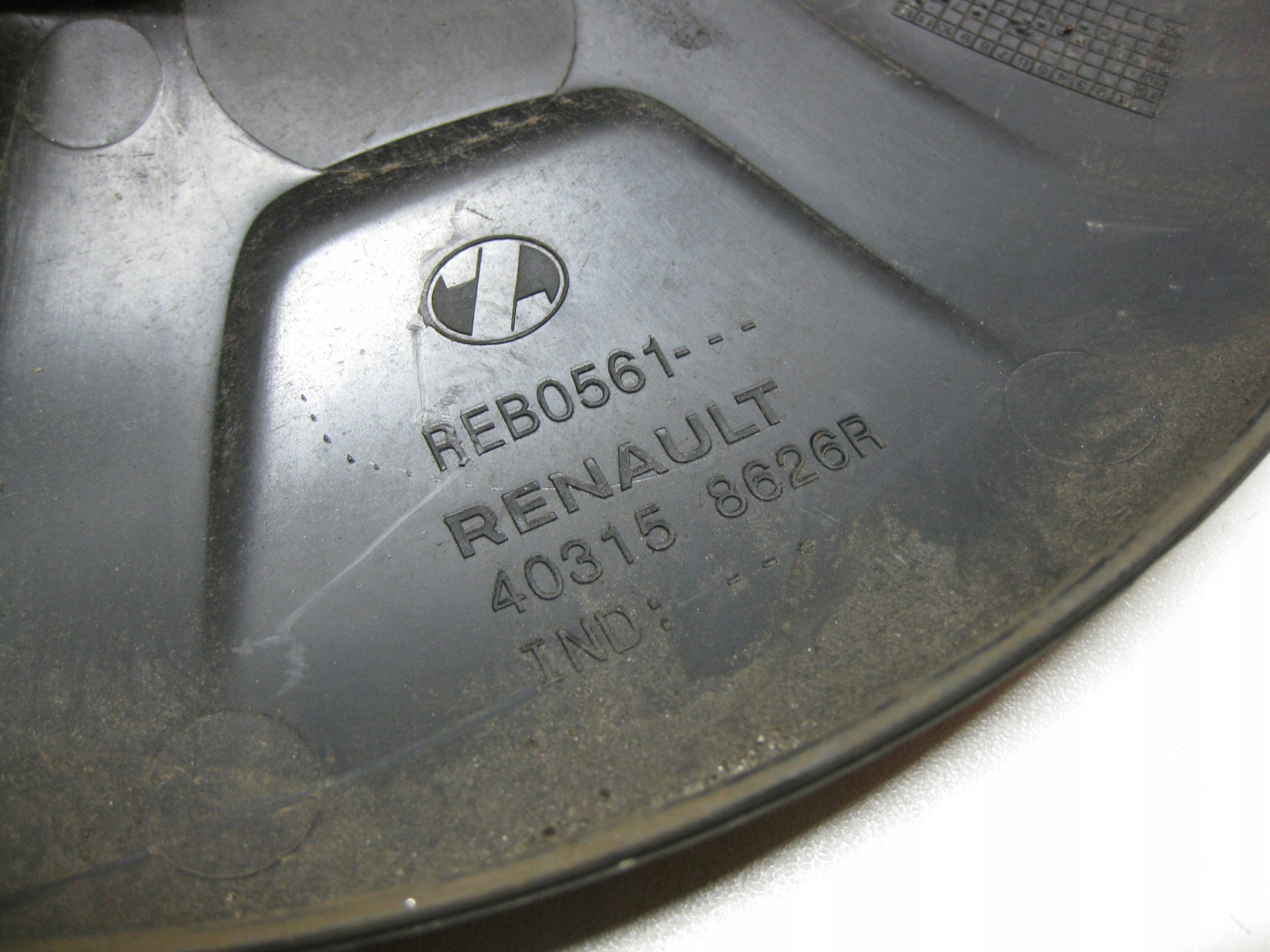 RENAULT MASTER III LIFT cap 16" 403158626R