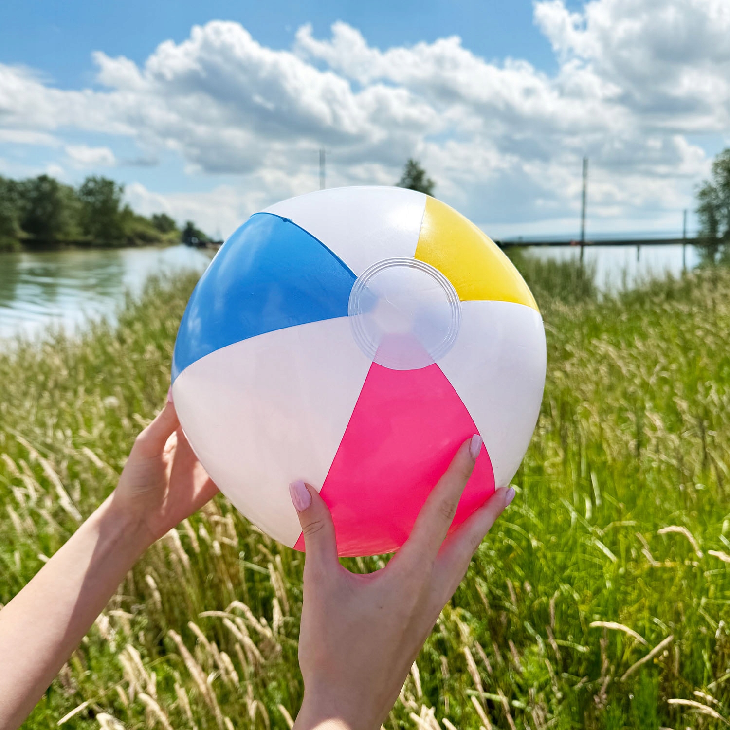 PIŁKA DMUCHANA PLAŻOWA DO WODY DLA DZIECI RODZINNA OGRODOWA NA BASEN 40CM Kod producenta PPL01 PIŁKA PLAŻOWA 40CM TRÓJKOLOROWA