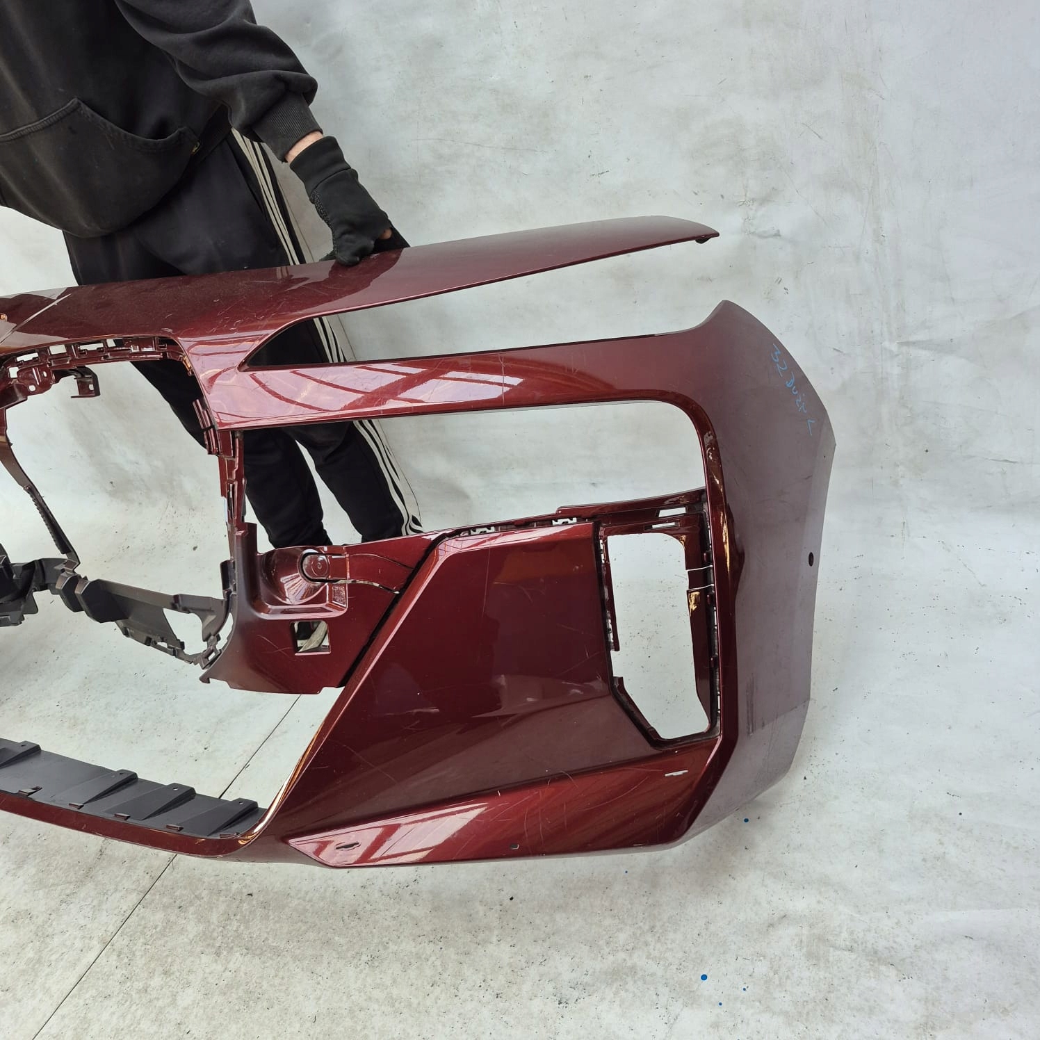 BMW 7 I7 G70 m-packet 22- bumper front front for mouldings PDC 8081544