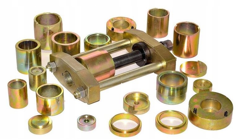 WAR162 / У МЕНЕ Є ПРЕС ДЛЯ КОРОМИСЛА 20 АДАПТЕРІВ