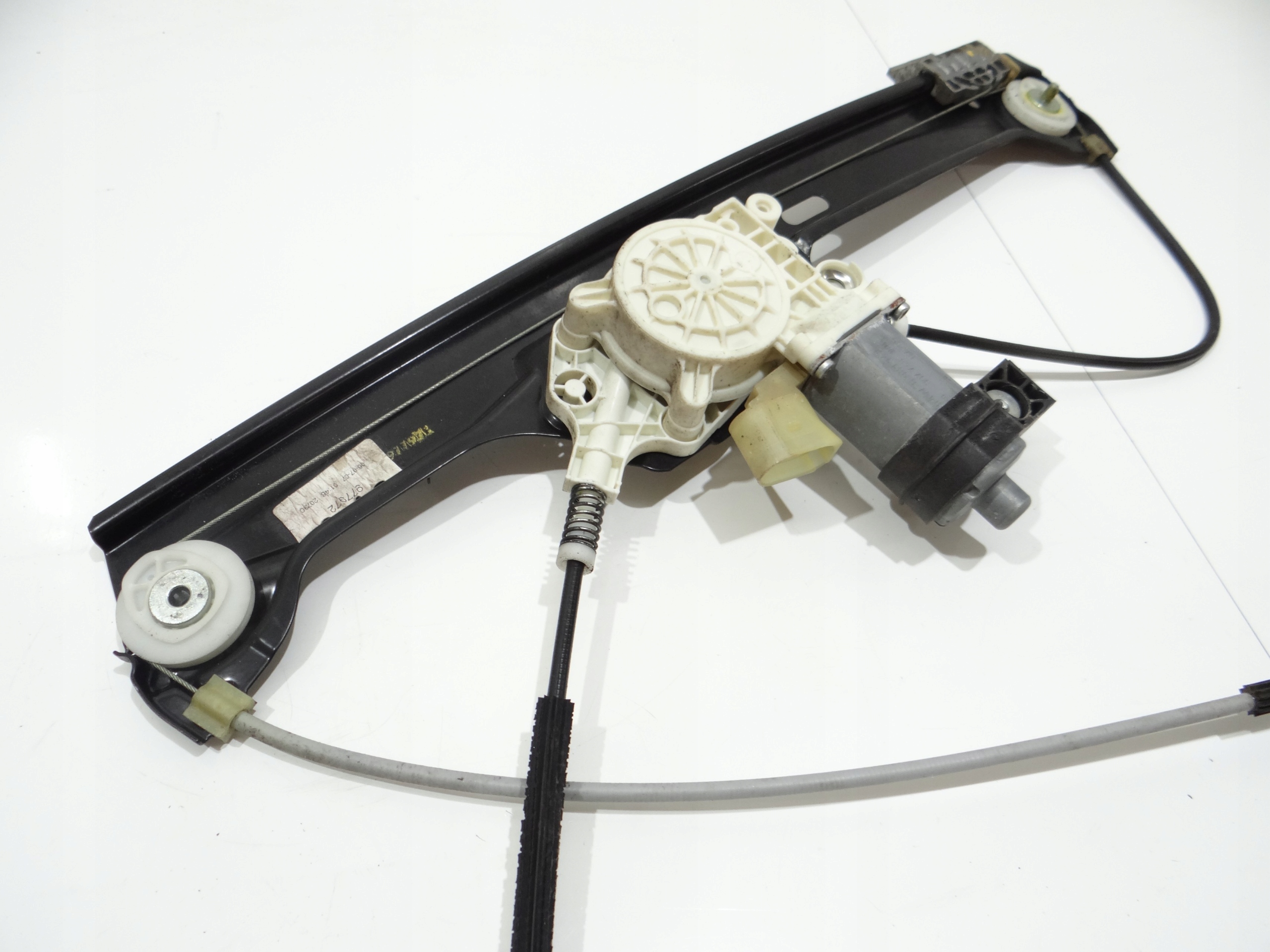 window regulator right front BMW E60 7184384