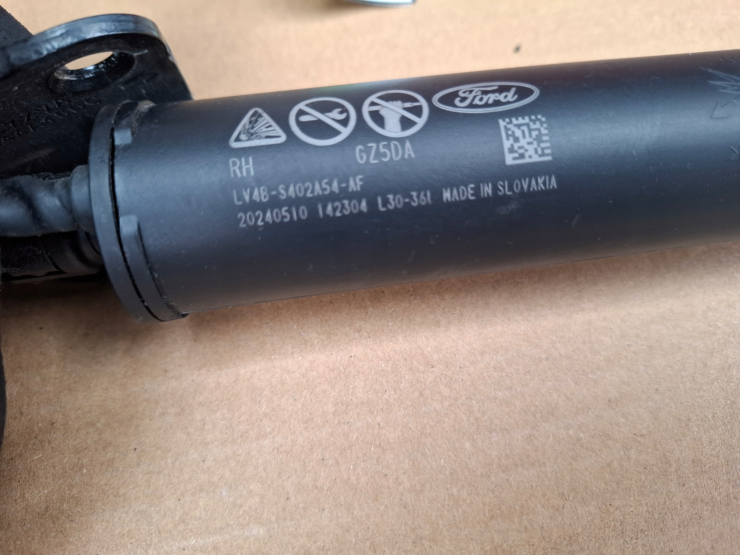 FORD KUGA MK3 LIFT 24r damper bonnet right electrical