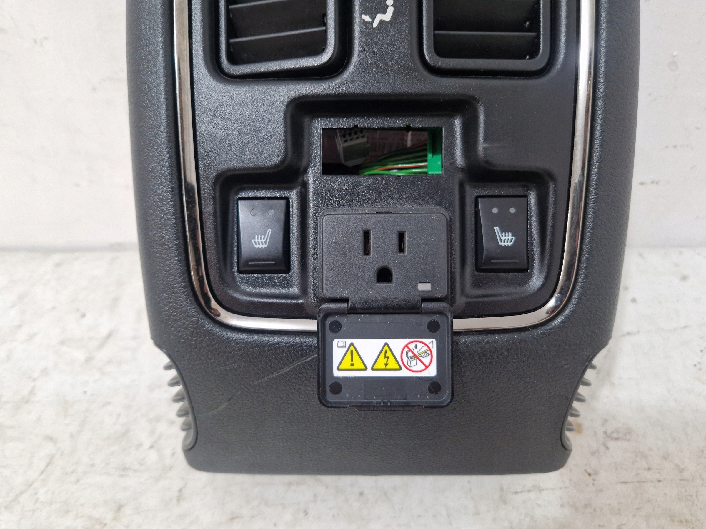 Dodge Durango III 2015- PANEL des lüfters klimaanlage heck