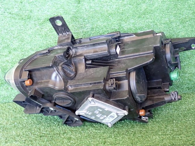 ALFA GIULIETTA BI XENON reflektor right light right 47922748
