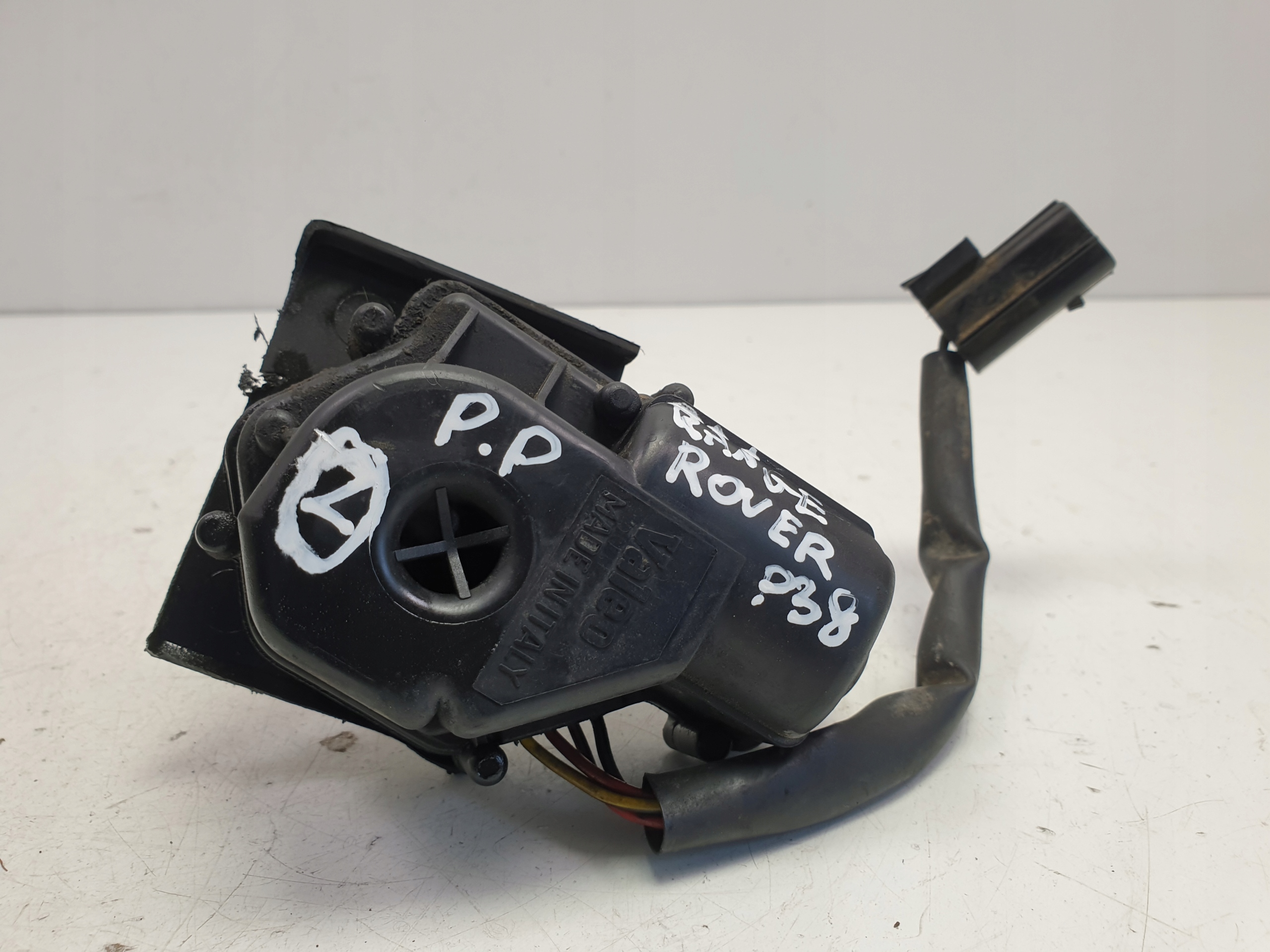 W101merc69 - Range Rover P38 мотор стеклоочистителя лампы