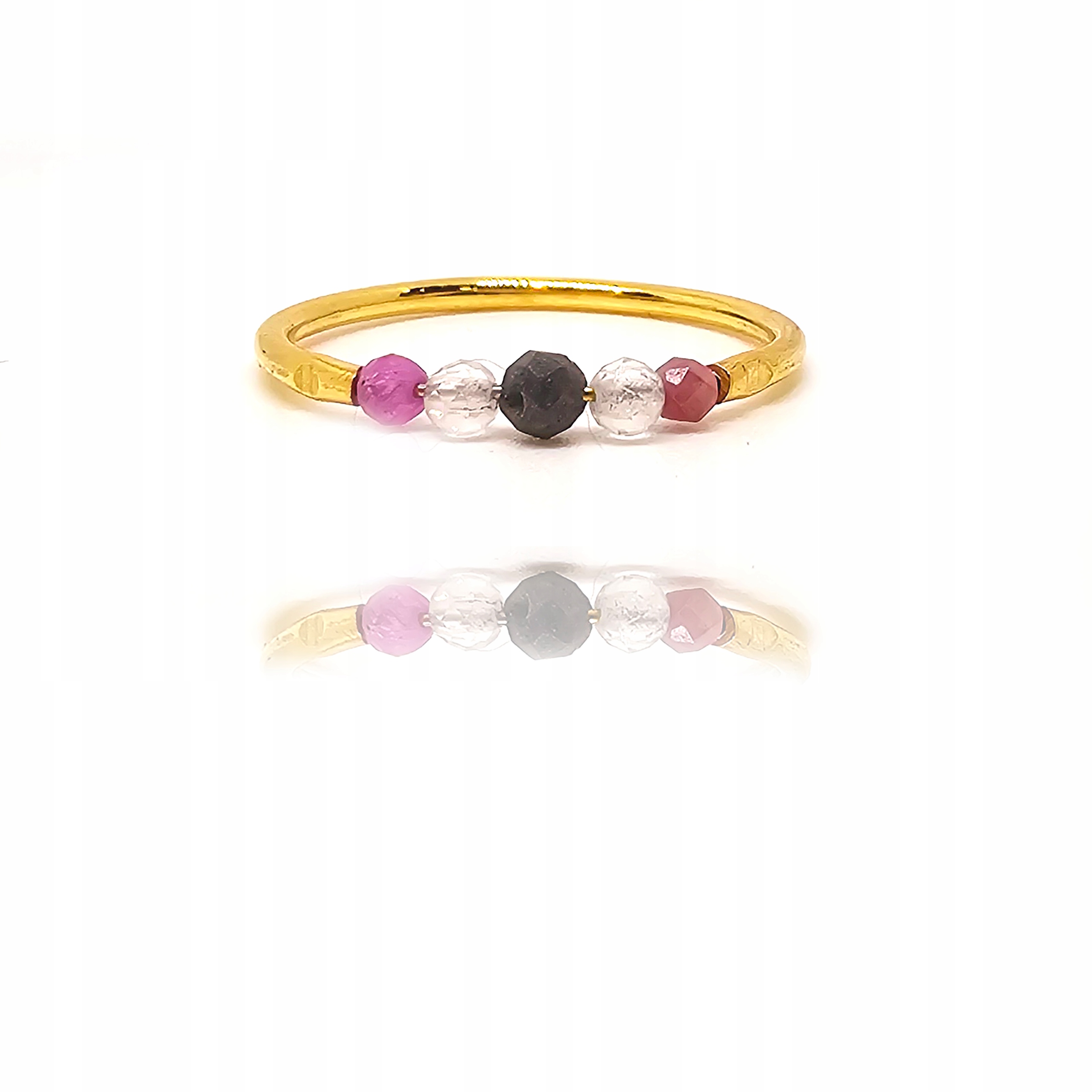 Zlatý prstýnek s rubínem a křišťálem rubín zlato 585