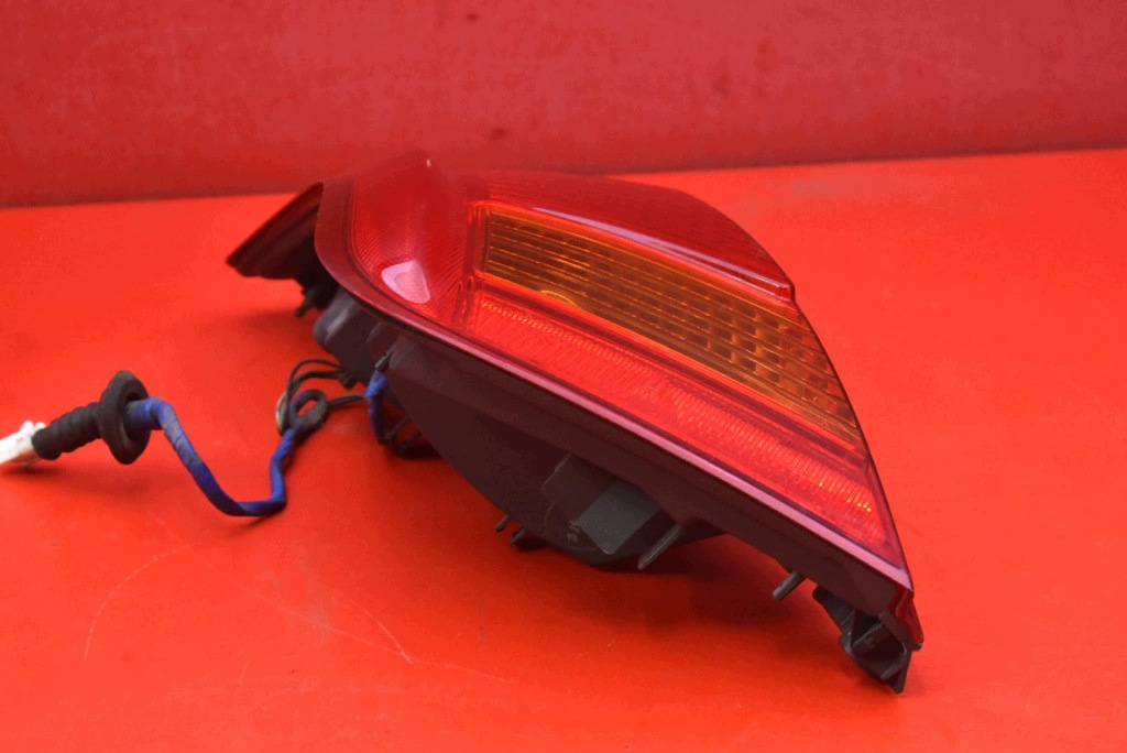 lámpa bal hátsó hátso 220-63779 NISSAN MURANO 1 és Z50 02-05