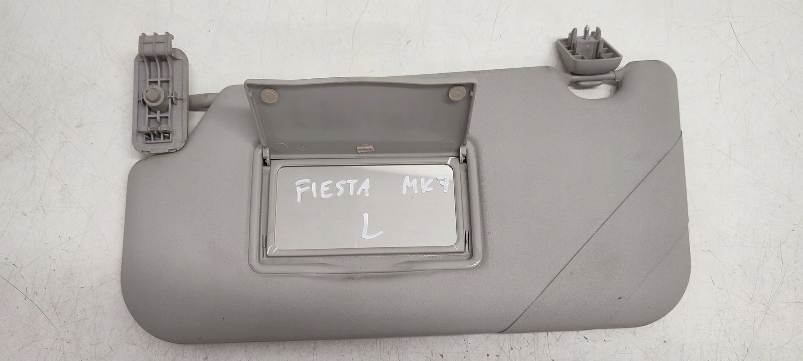 visor przeciwsloneczny left Ford Fiesta MK7
