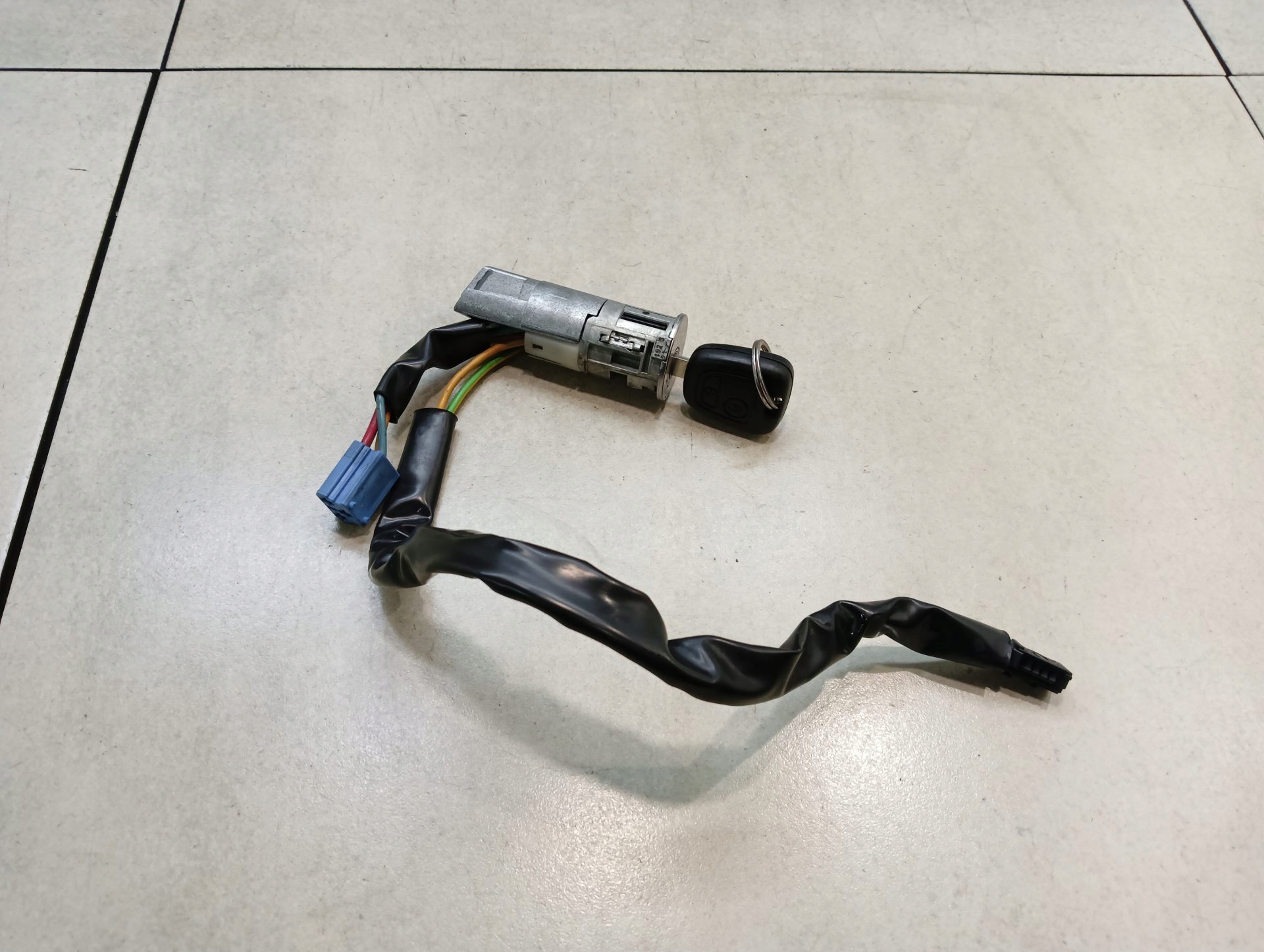 ignition key PEUGEOT 206 1.4 N0501539