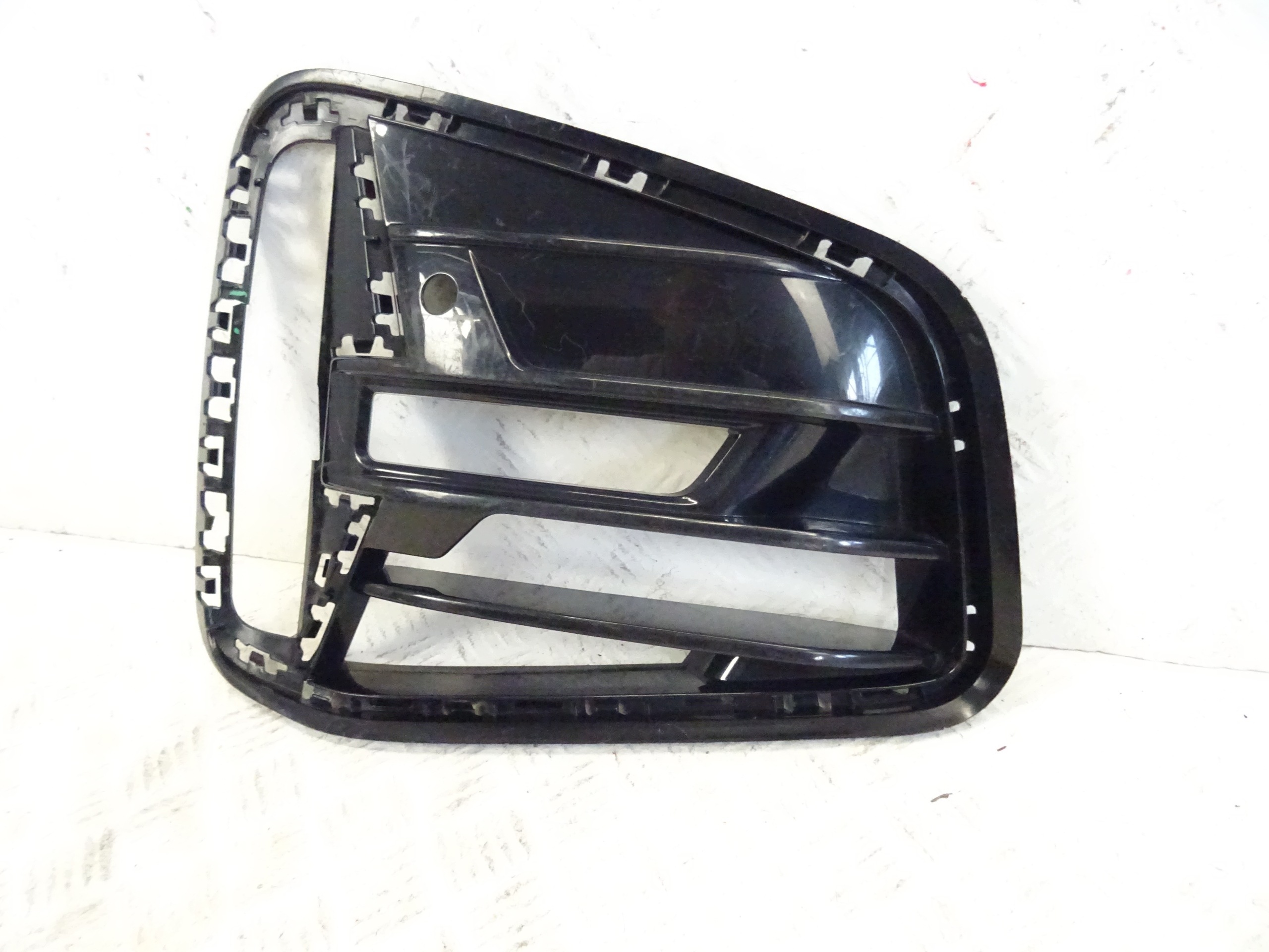 grid of a bumper front front right BMW 4 G22 G23 m-packet 51118076732