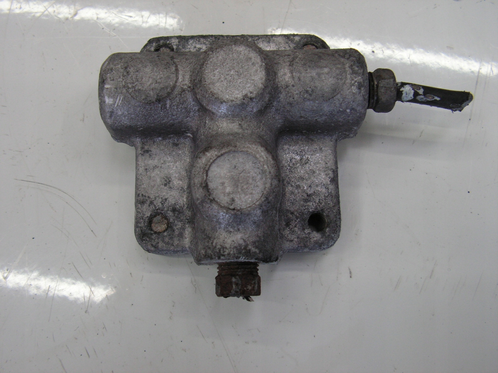 TOYOTA AURIS 1.4 D4D ЕКВАЛАЙЗЕР ЗЧЕПЛЕННЯ