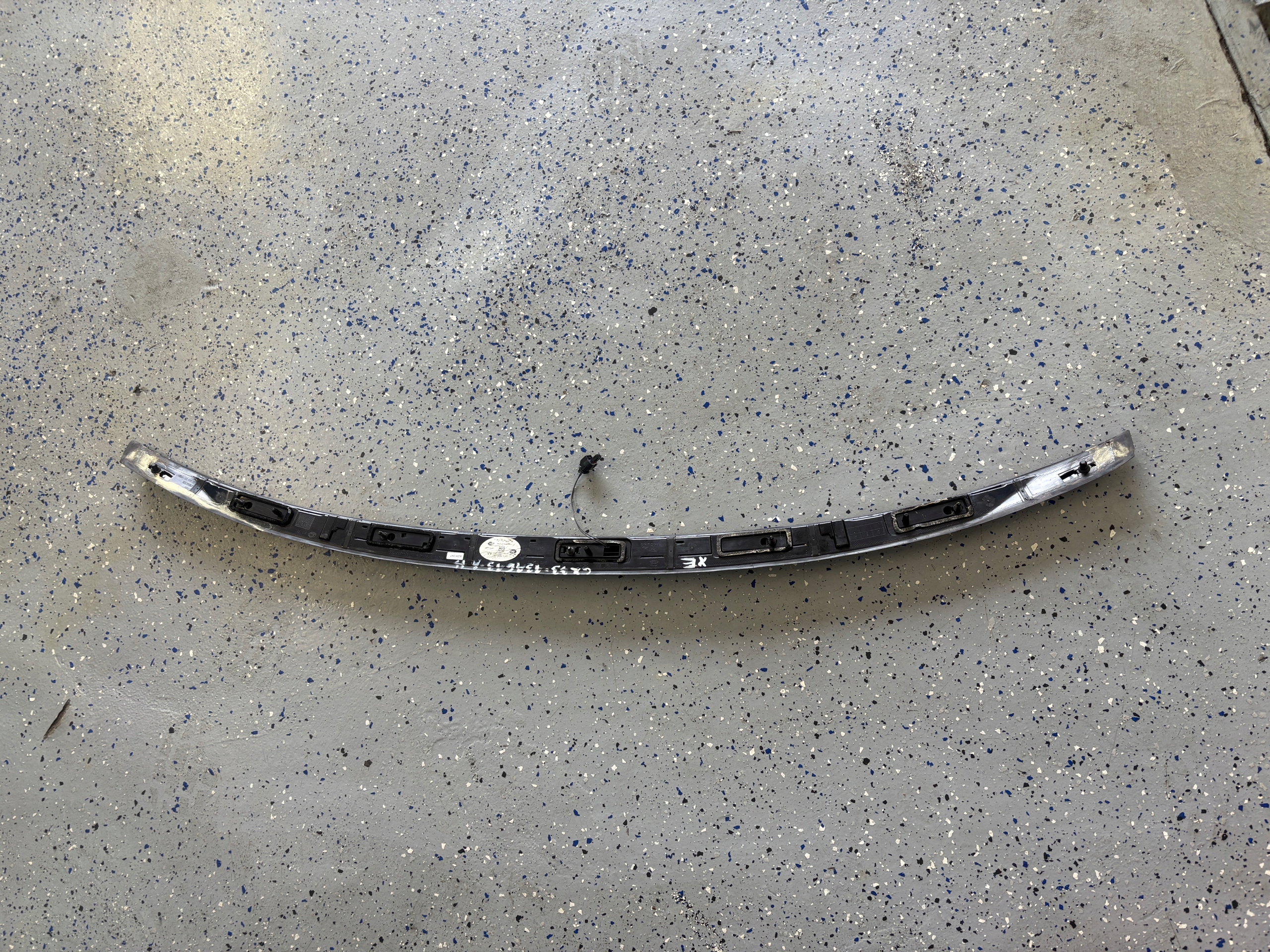 JAGUAR XE cap TRZECIE light STOP GX73-737613-AH
