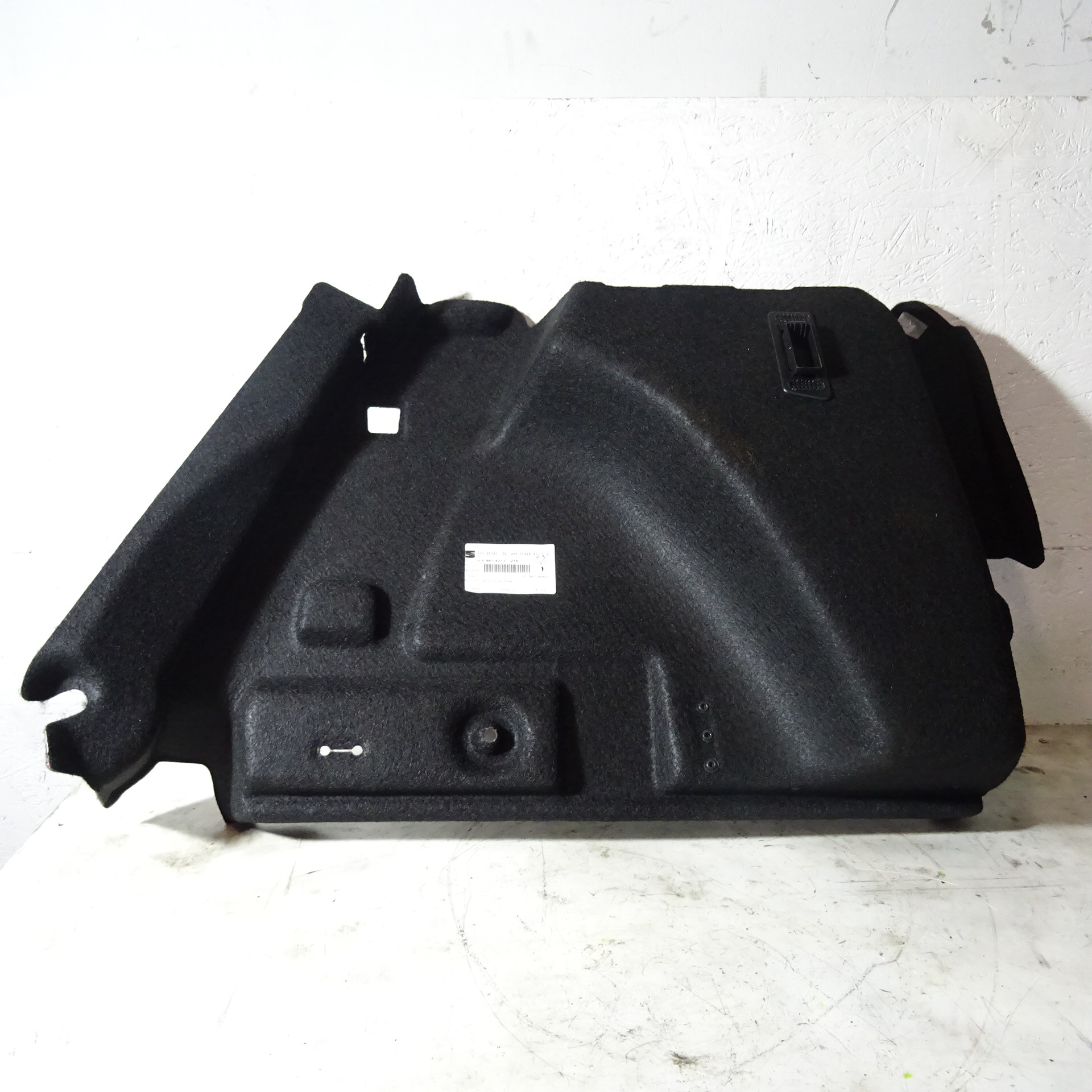 SEAT LEON IV 4 HB OBICIE boot left 5FA867427C