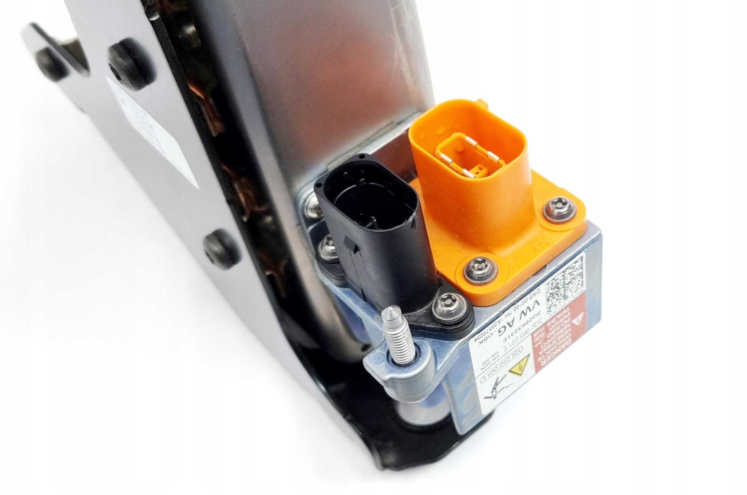 Wymiennik ciepla Audi E Tron 3Q0963231E 4KL819013E Version European