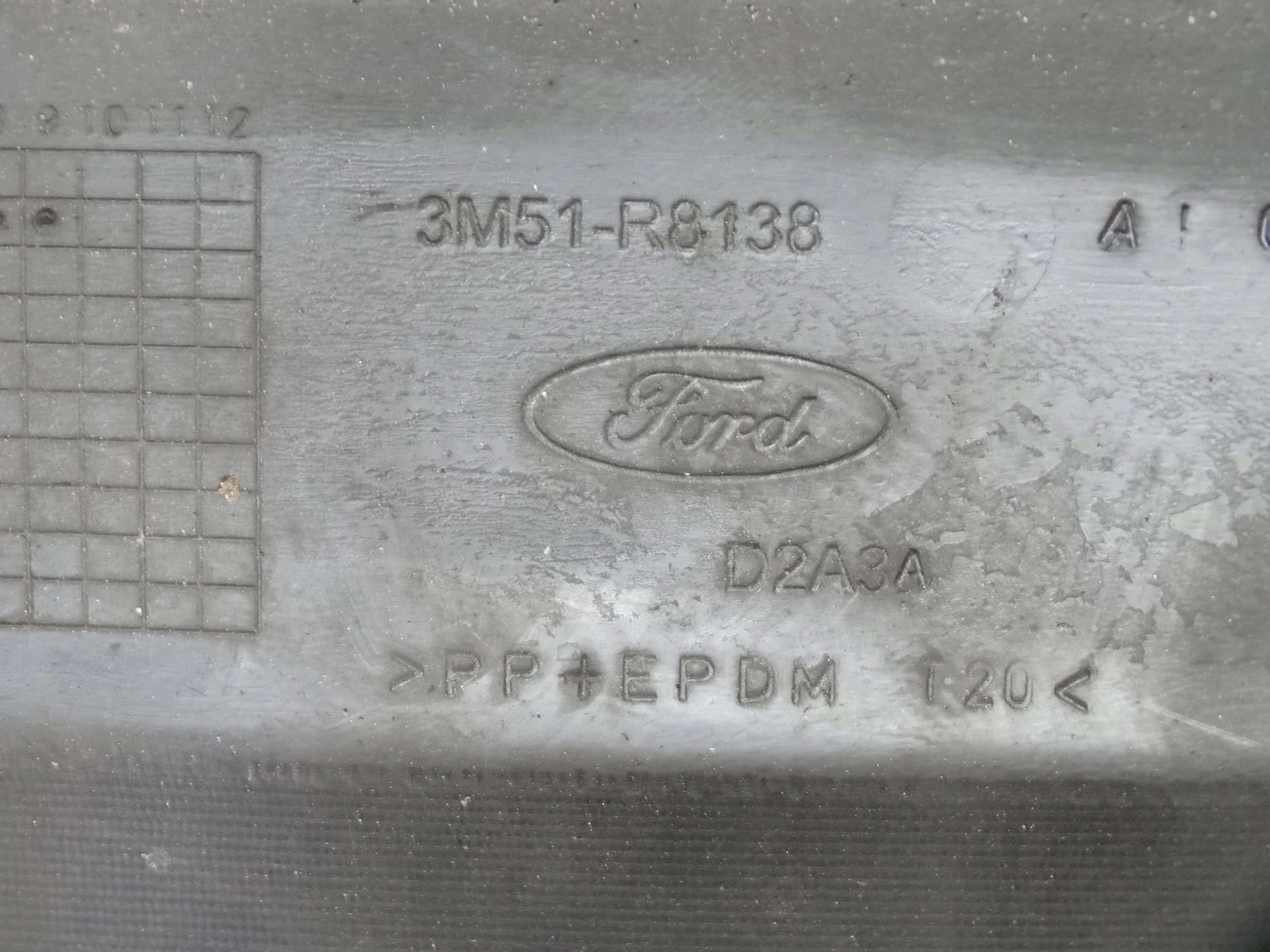 grill grille radiator FORD C-MAX 3M51-R8138