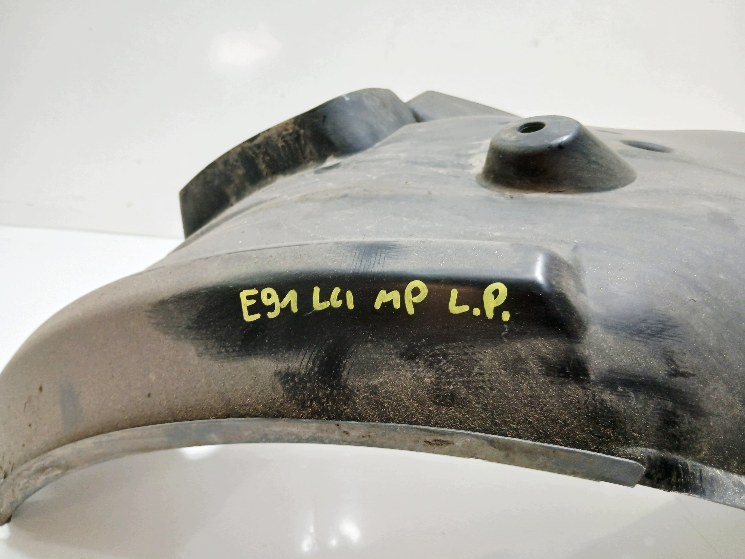 mudguard left front BMW 3 E90 E91 LCI M PAKIET 7059377