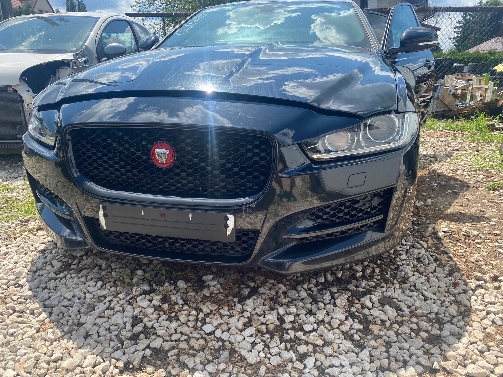 JAGUAR XE R-SPORT X760 KOMPLETNY PRZÓD MASKA ZDERZAK BŁOTNIK LAMPA
