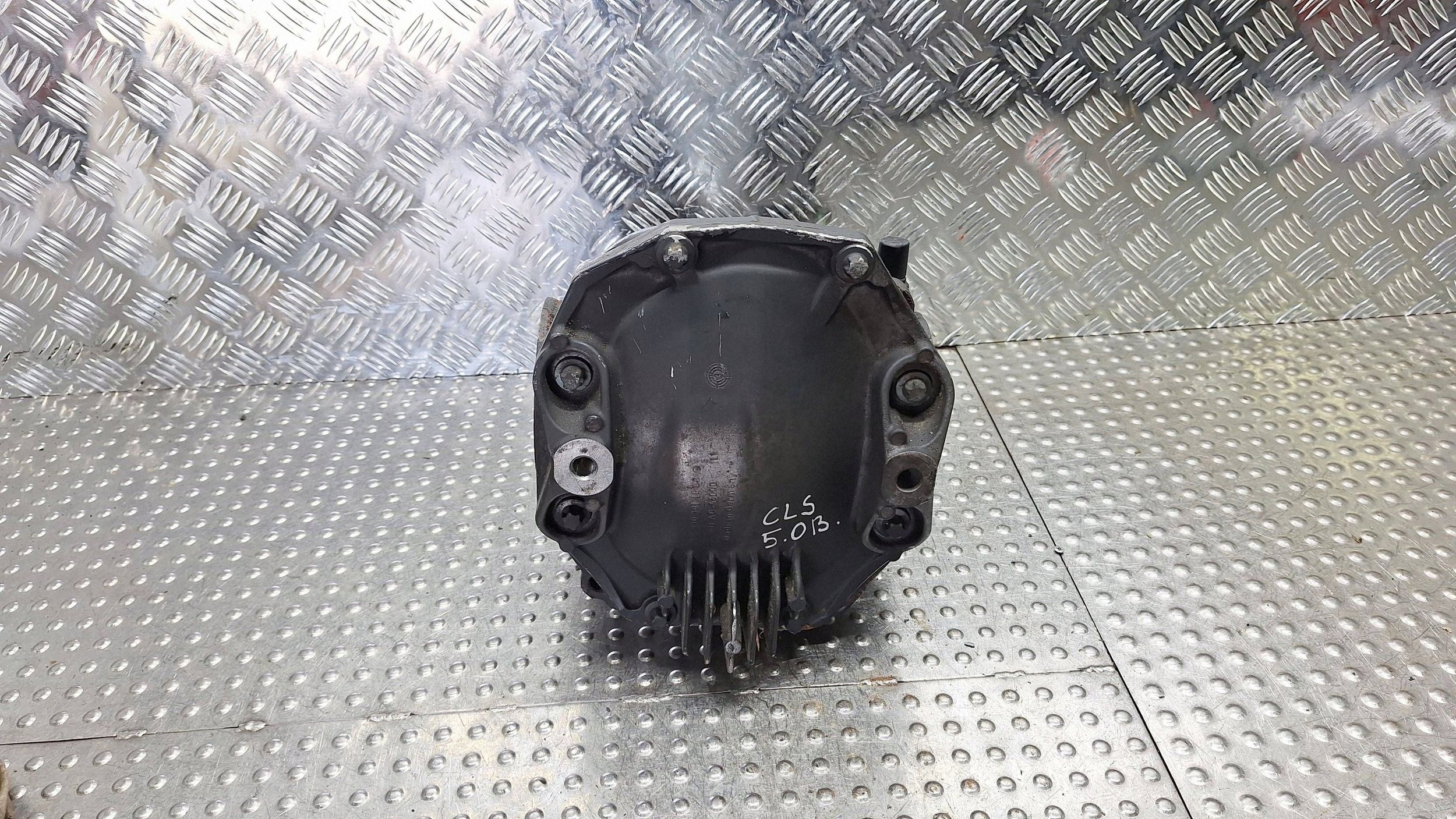 differential diff rear part 3.06 A2193502714 MERCEDES CLS W219 CLS500