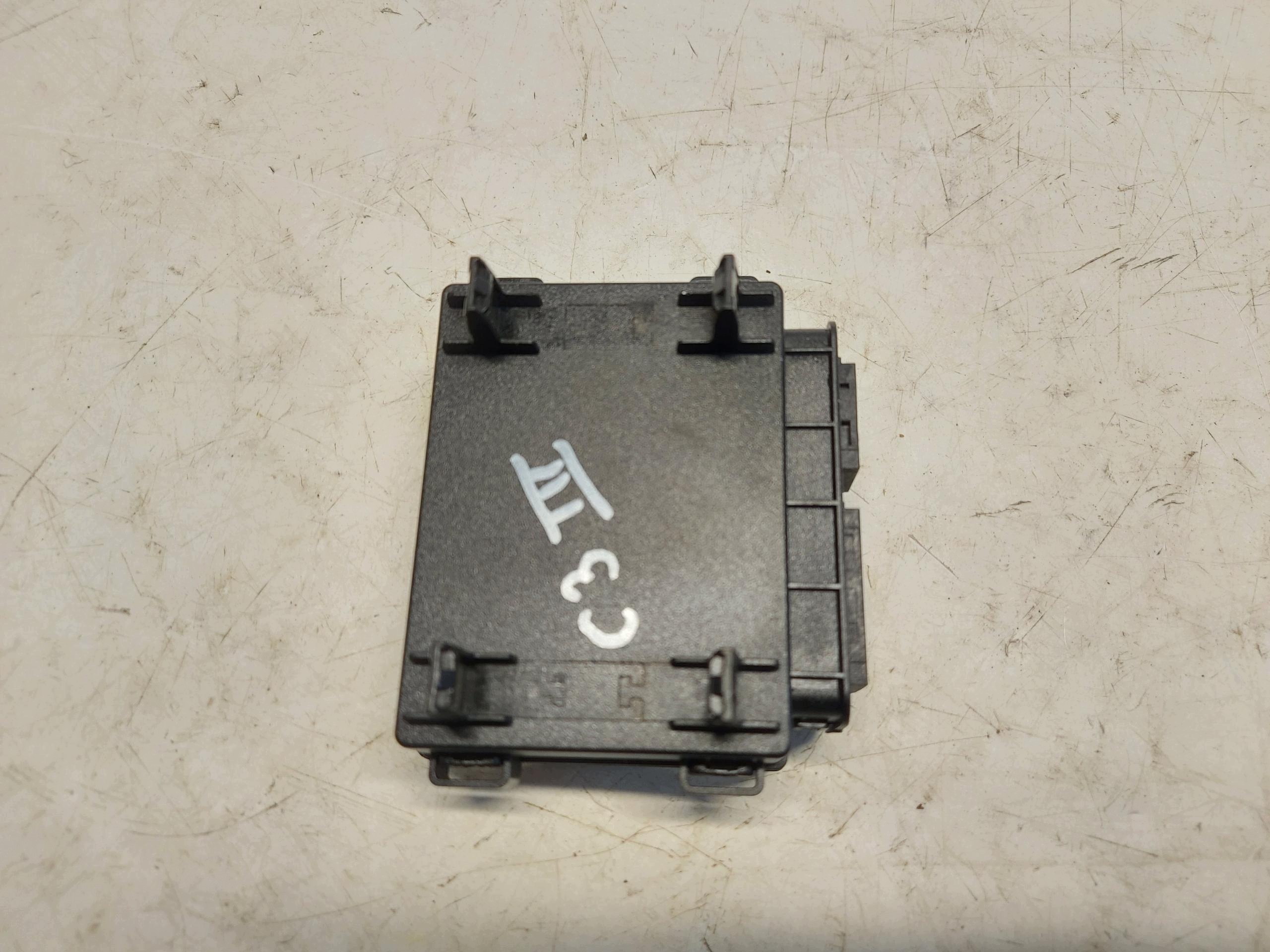 Citroen C3 IV 4 2025 1.2 THP HN09, module control unit 9874683580