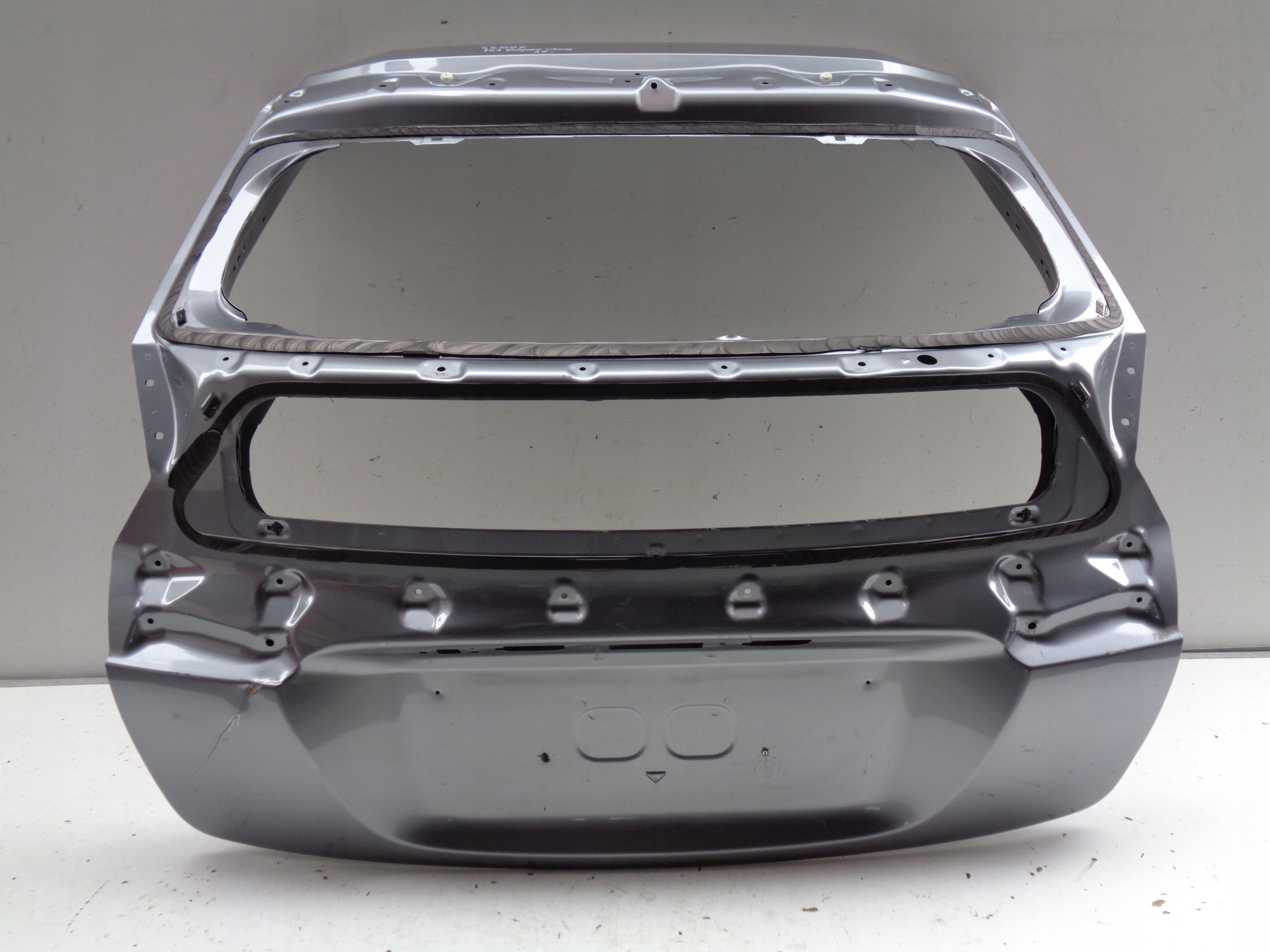 Heckklappe MITSUBISHI ECLIPSE CROSS 17- NR 44566
