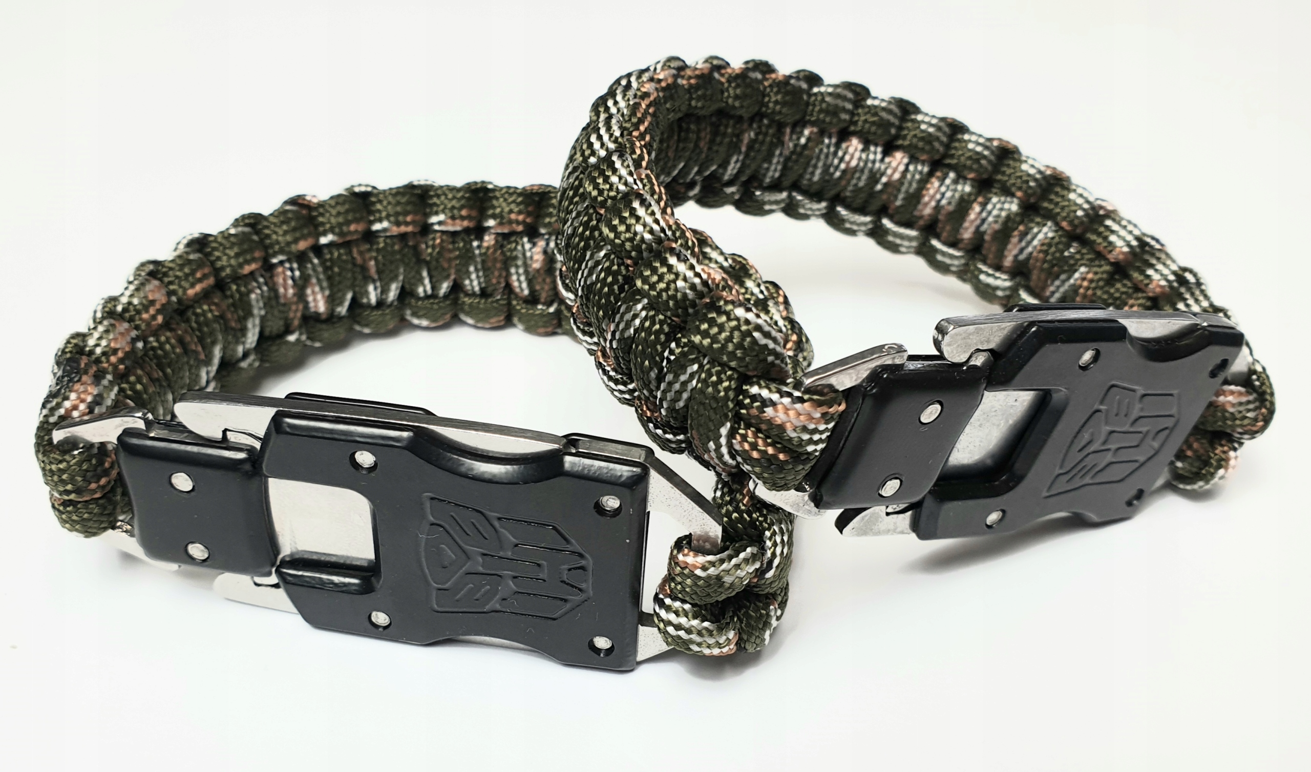 

Bransoletka survivalowa z nożem, militaria