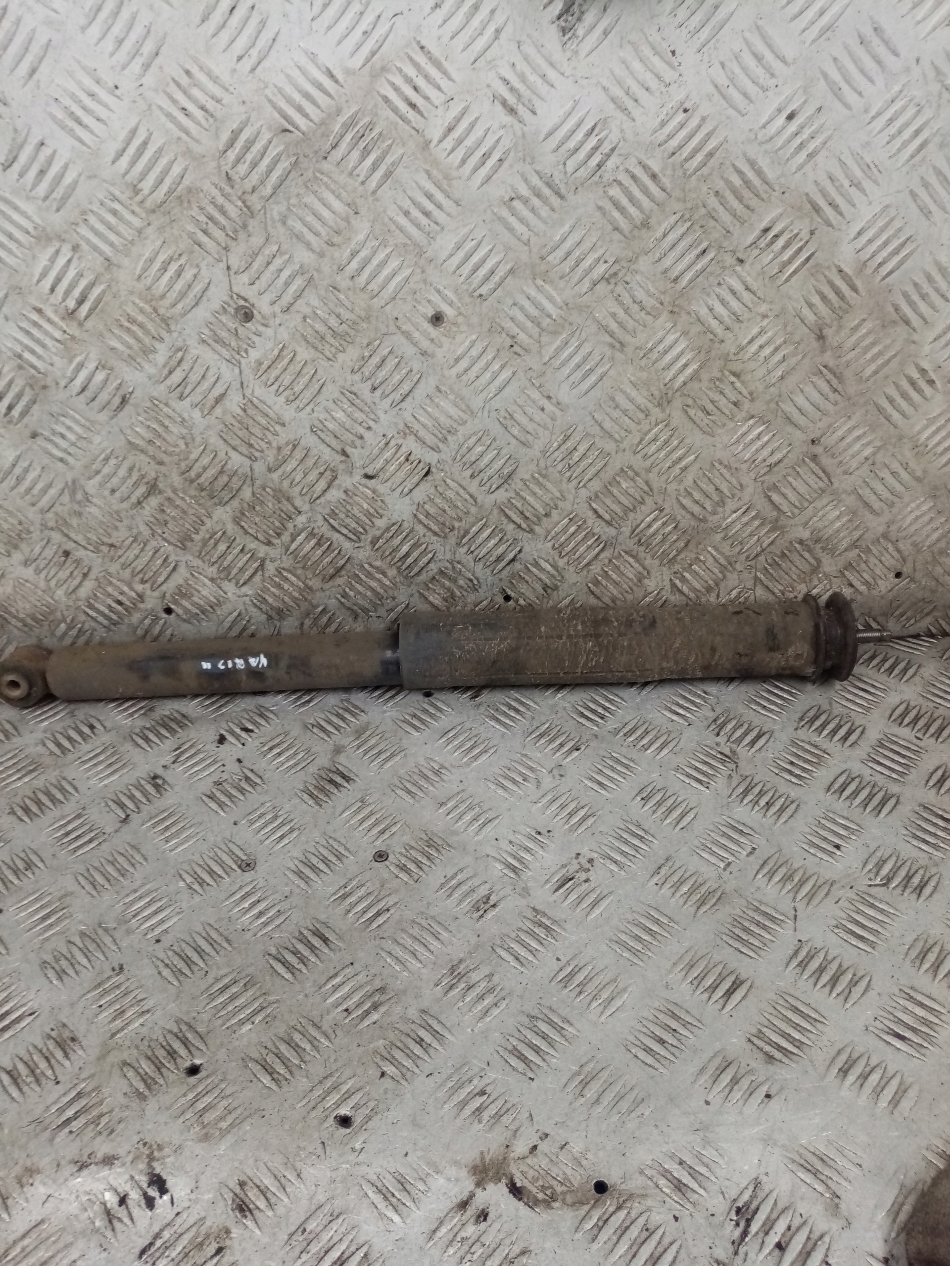 shock absorber rear part rear TOYOTA YARIS 2 1.0 B