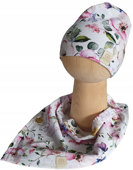 

Zestaw Czapka + Chusta Kwiaty 54-58cm