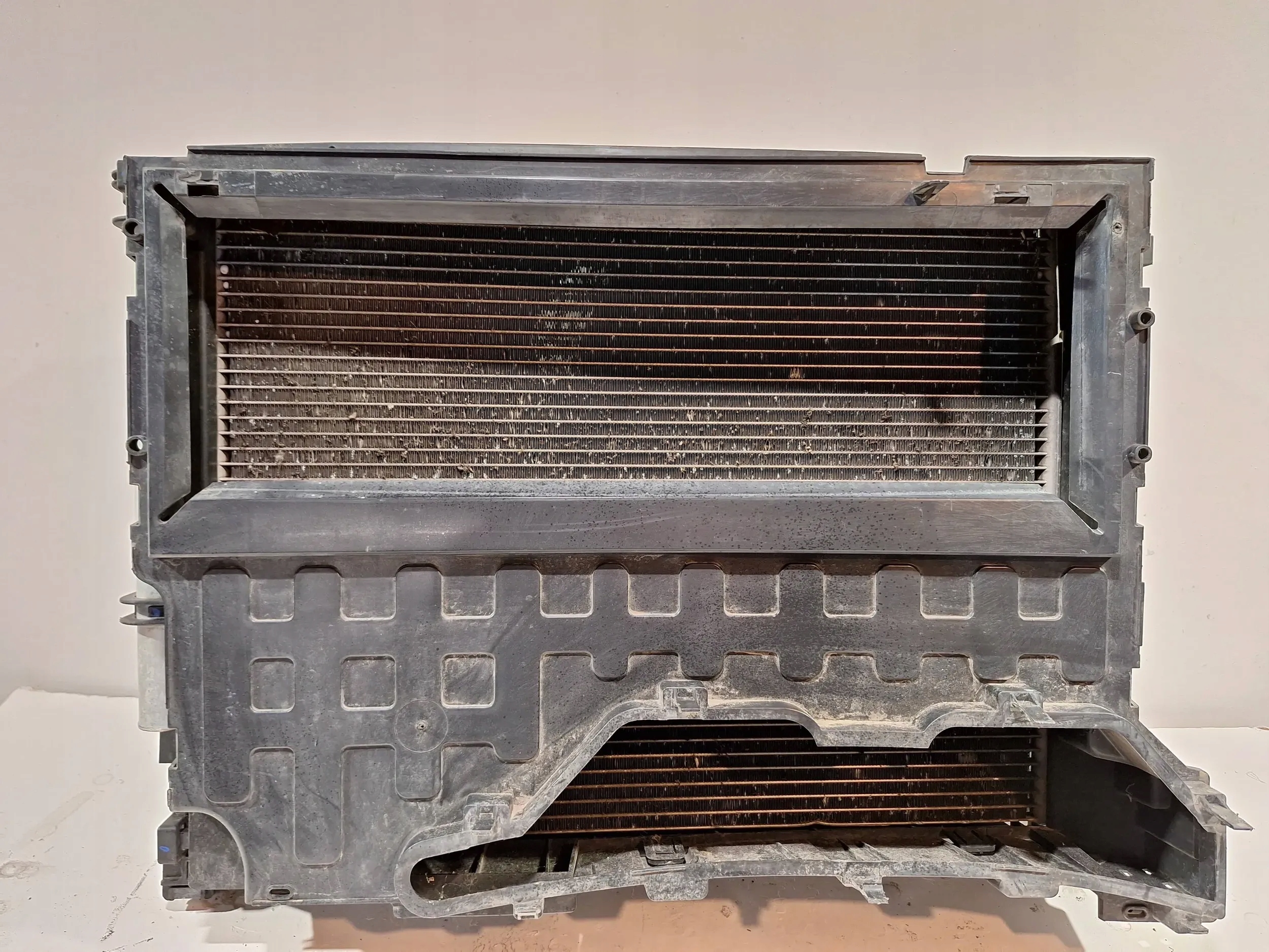 KOMPLET chladiče ventilátor 214818009R RENAULT CLIO IV 1.2 16V 12