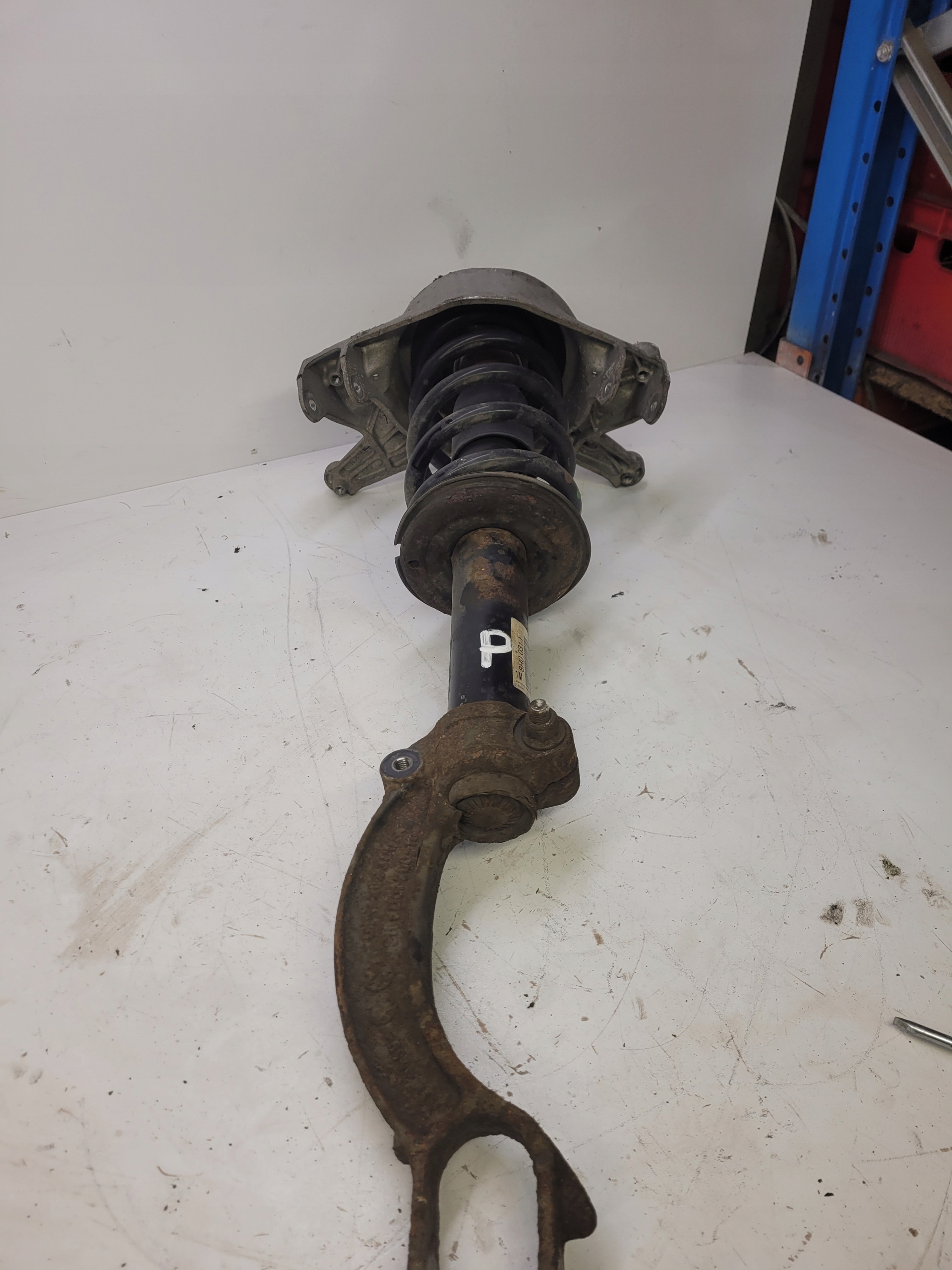 shock absorber right front AUDI Q5 SQ5 8R0413031F