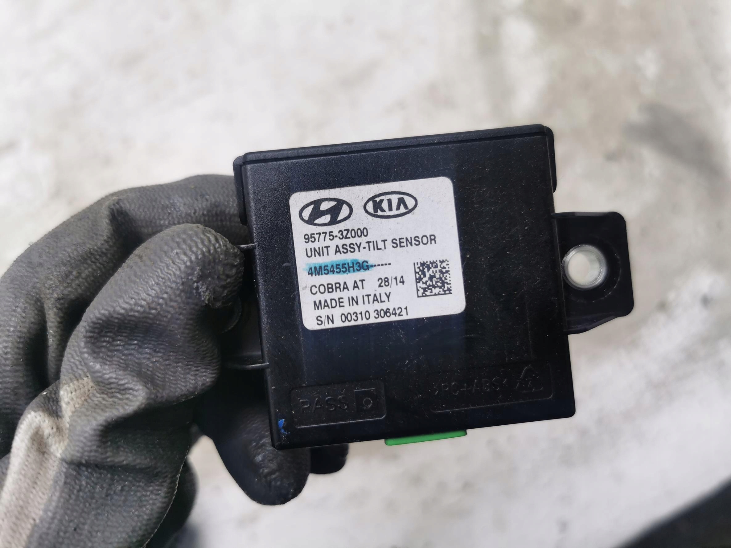 module SENSOR ASSY HYUNDAI I40 95775-3Z000 11-15