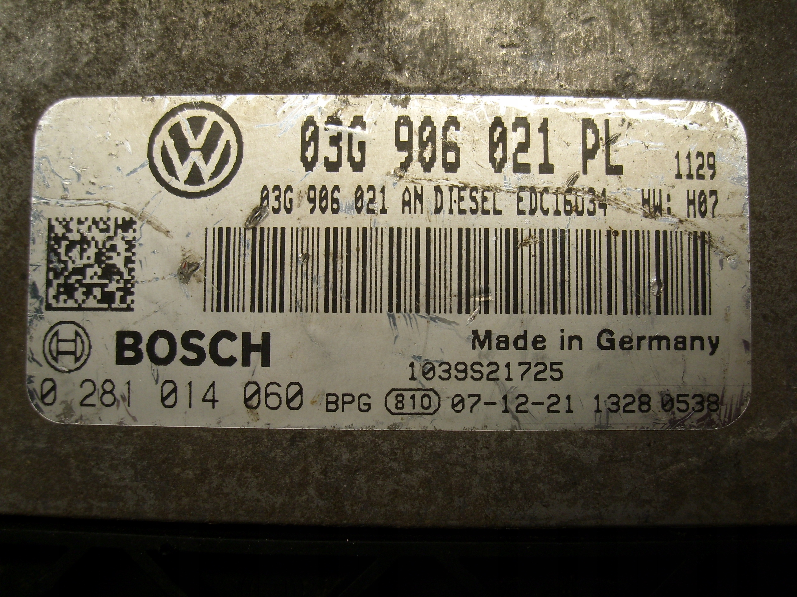 unité de commande électronique uce moteur VOLKSWAGEN GOLF 03G 906 021 PL