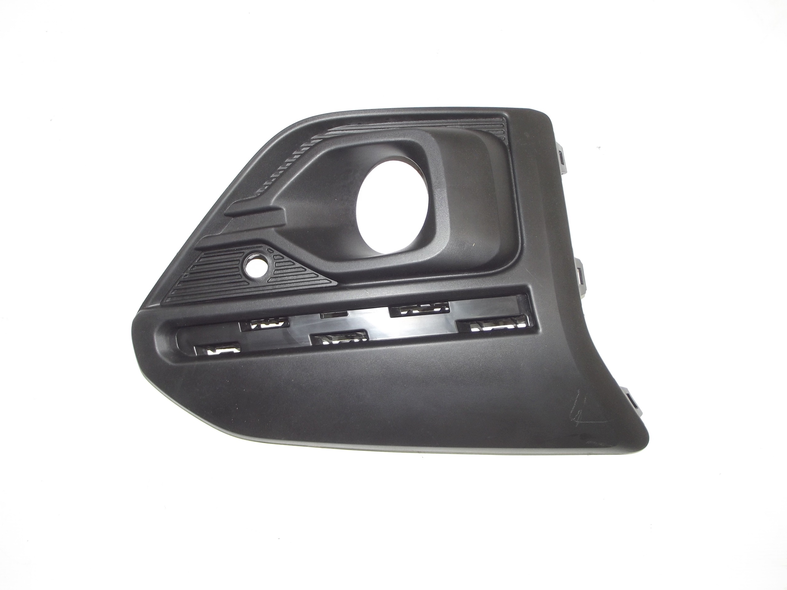 Dacia Sandero III Jogger grid of a bumper right front EAB-M261A29