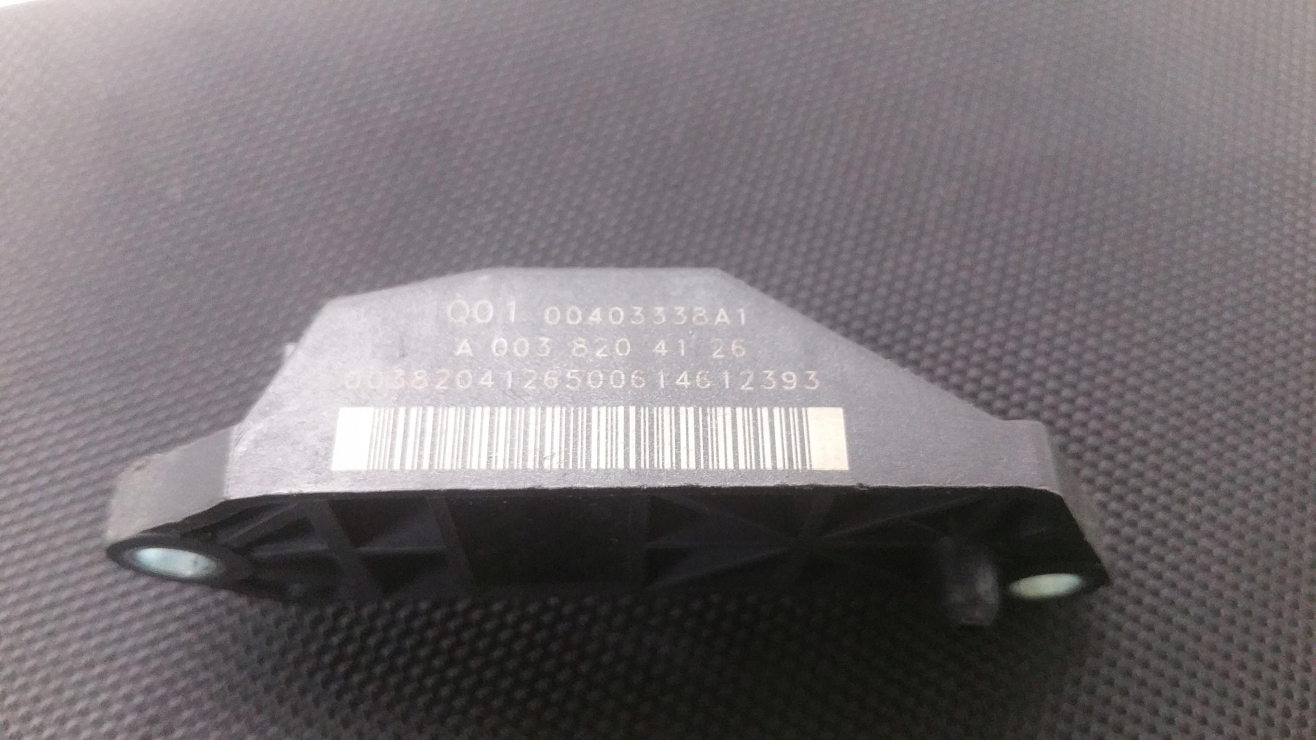 impact sensor 0038204126 Mercedes W171