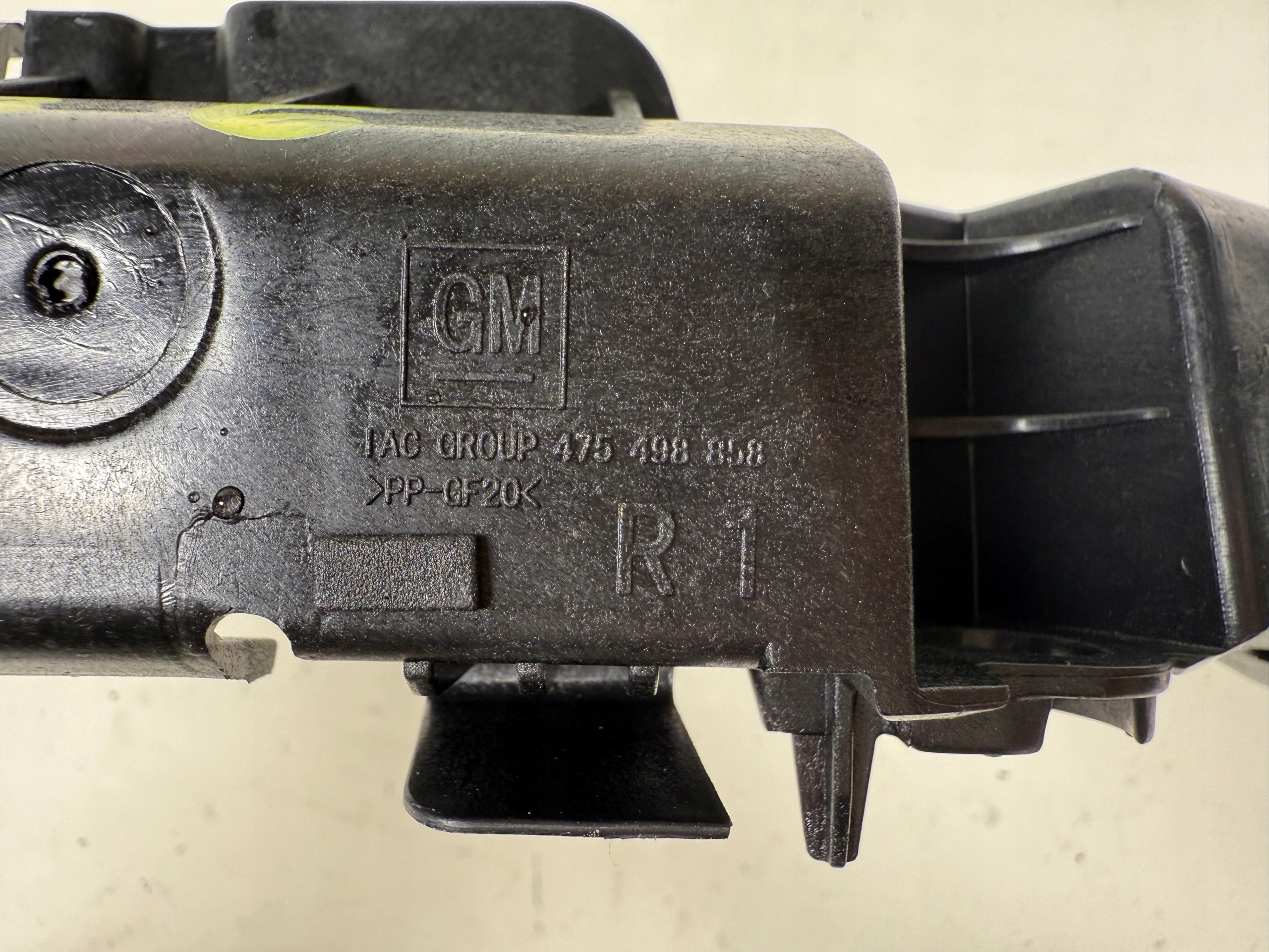 Opel Crossland X Support Support plaque Pare choc Avant 13477182