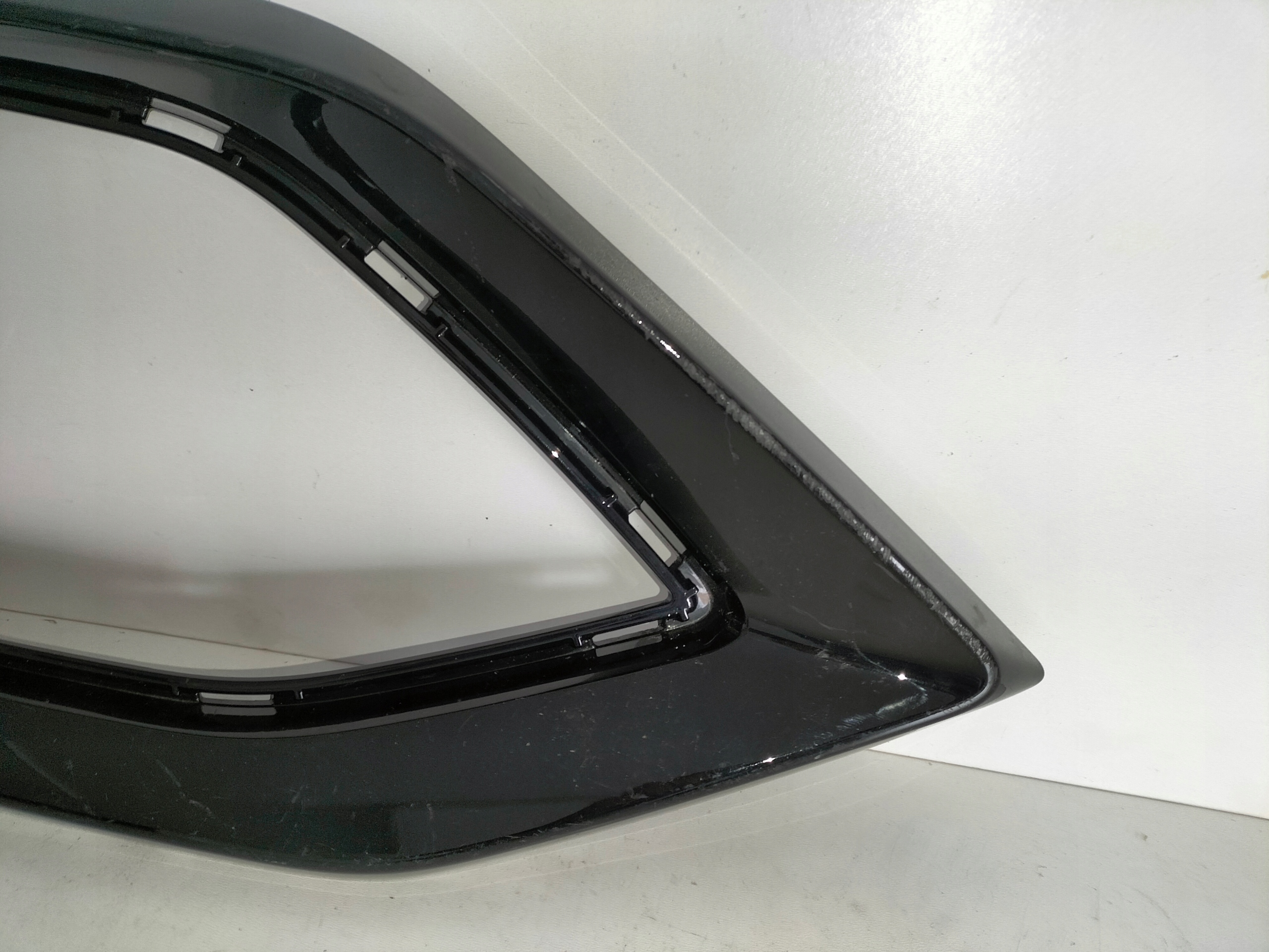 grille grid of a bumper front right AUDI Q2 LIFT 21