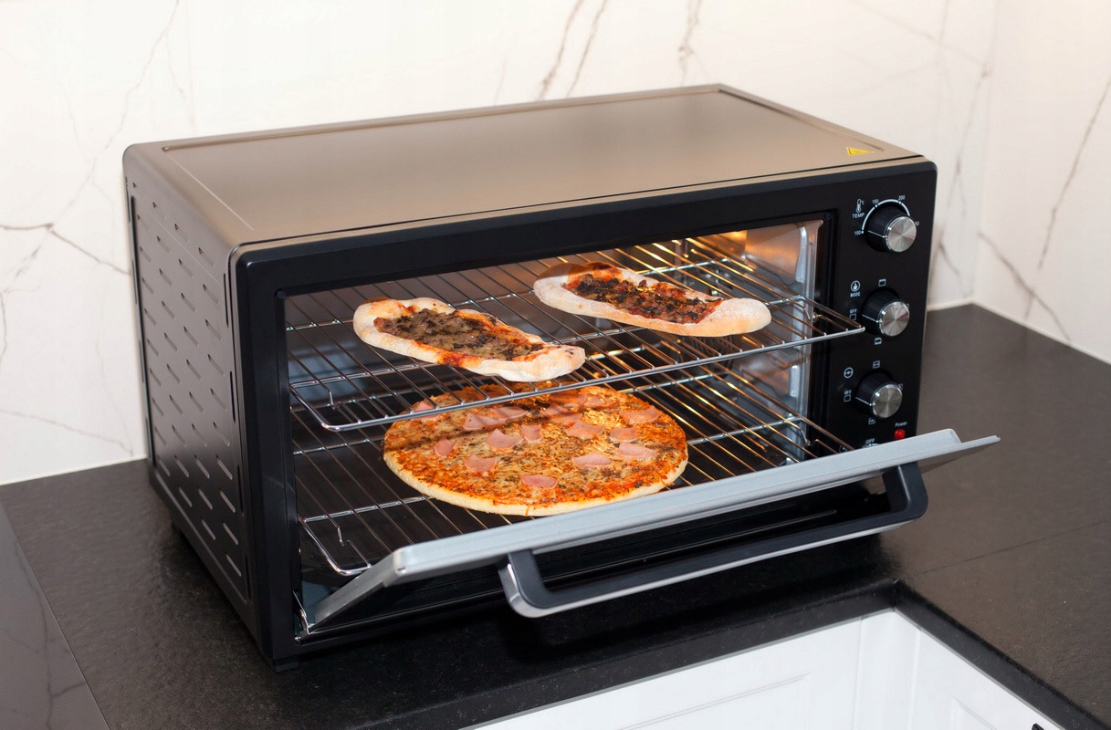 MINI PIEKARNIK WOLNOSTOJĄCY 65L BERLINGER TERMOOBIEG ROŻNO ŚWIATŁO 2X SZYBA Moc 2000 W