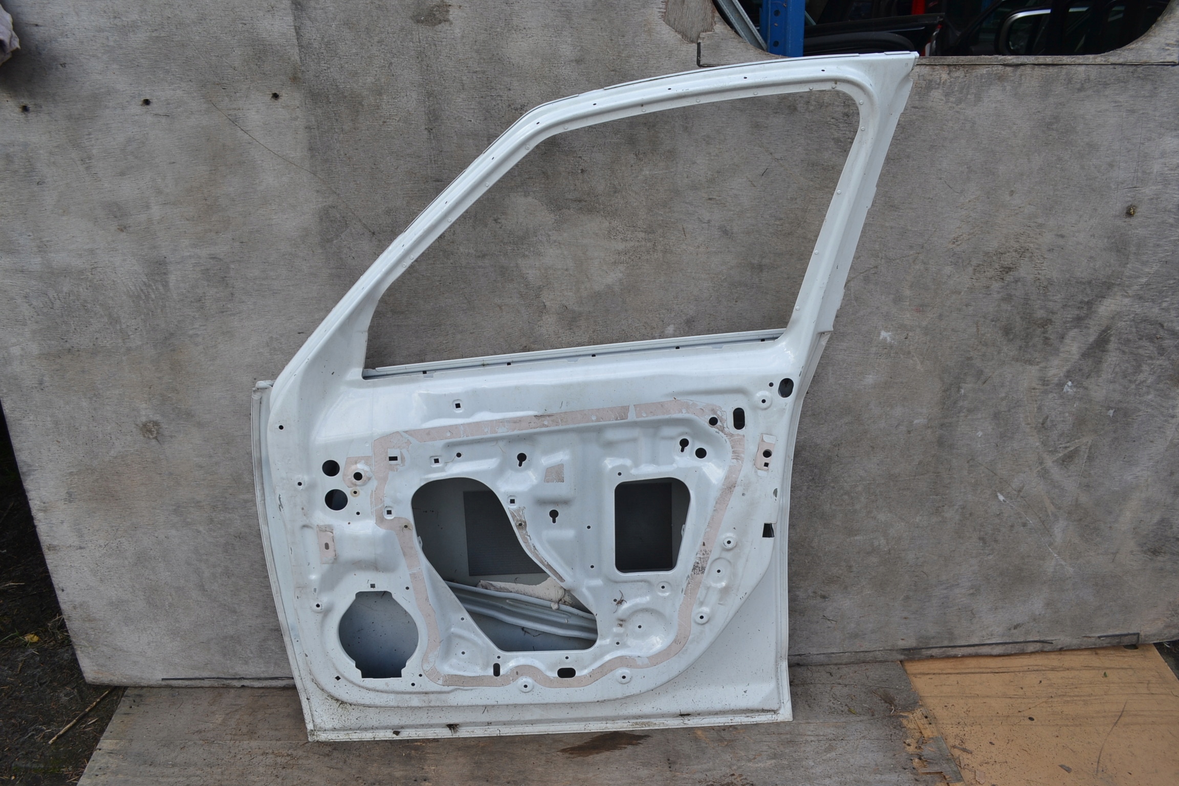 door right front front OPEL ZAFIRA C III 2012