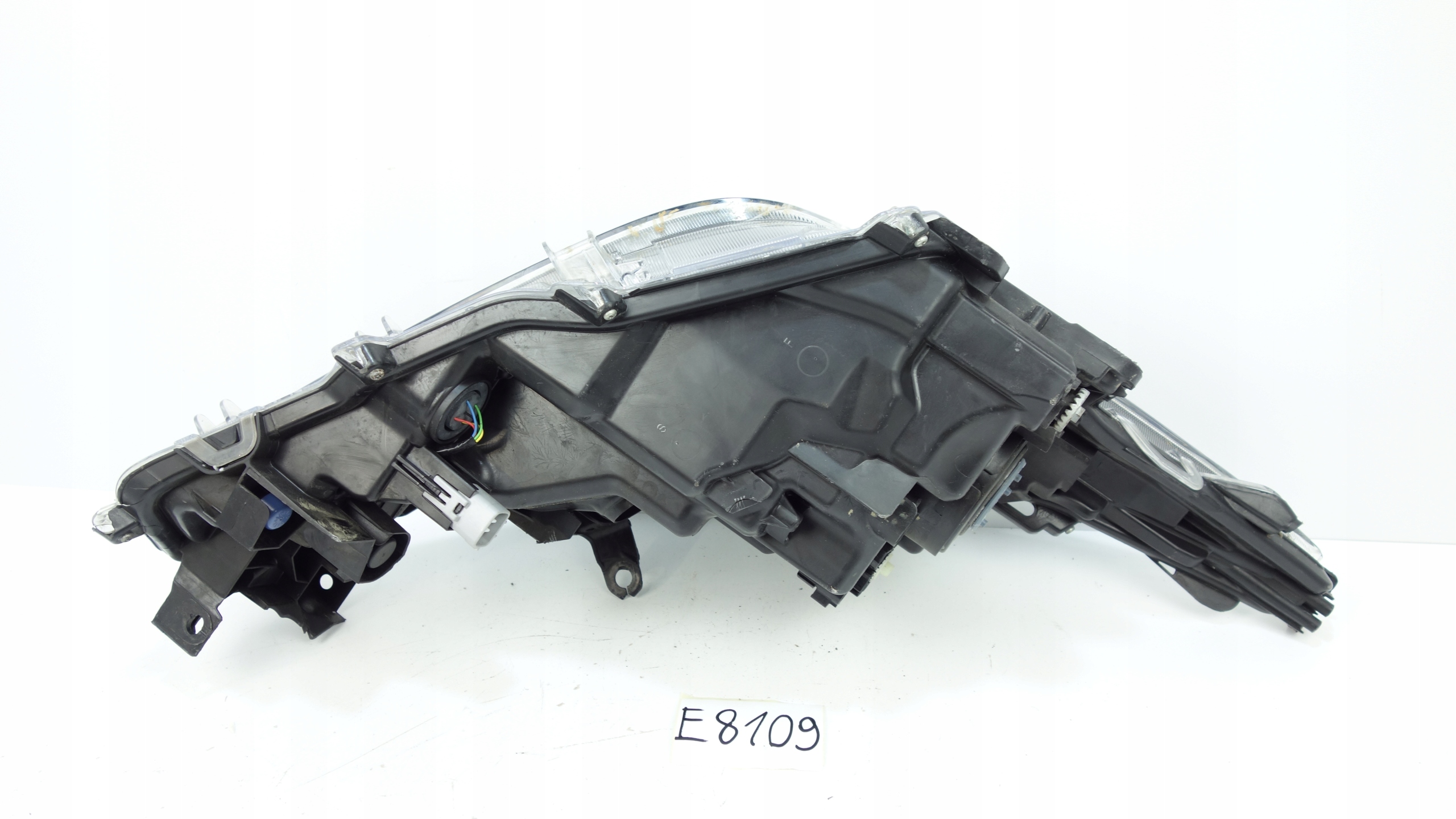 TOYOTA COROLLA sedan E21 light FULL LED left front 2018- 81150-02T31