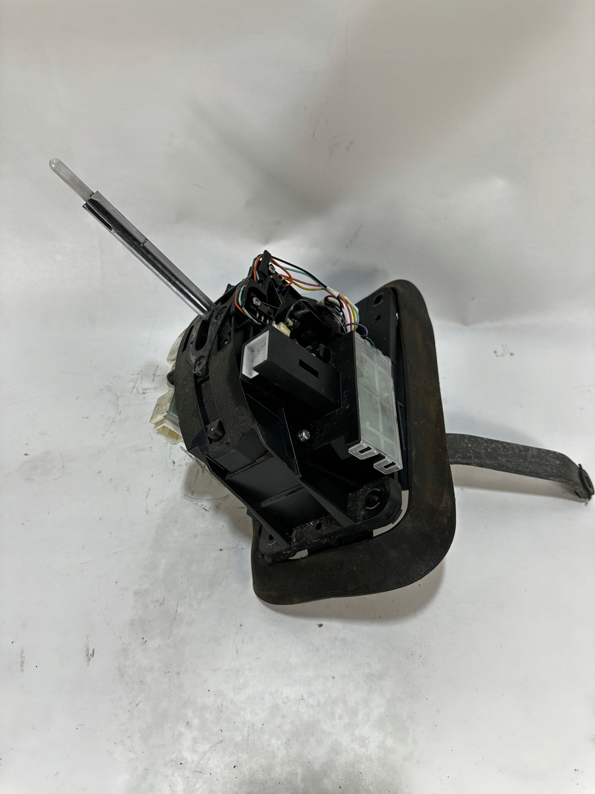 Інфініті Fx37 селектор biegow Pa66-Gf33