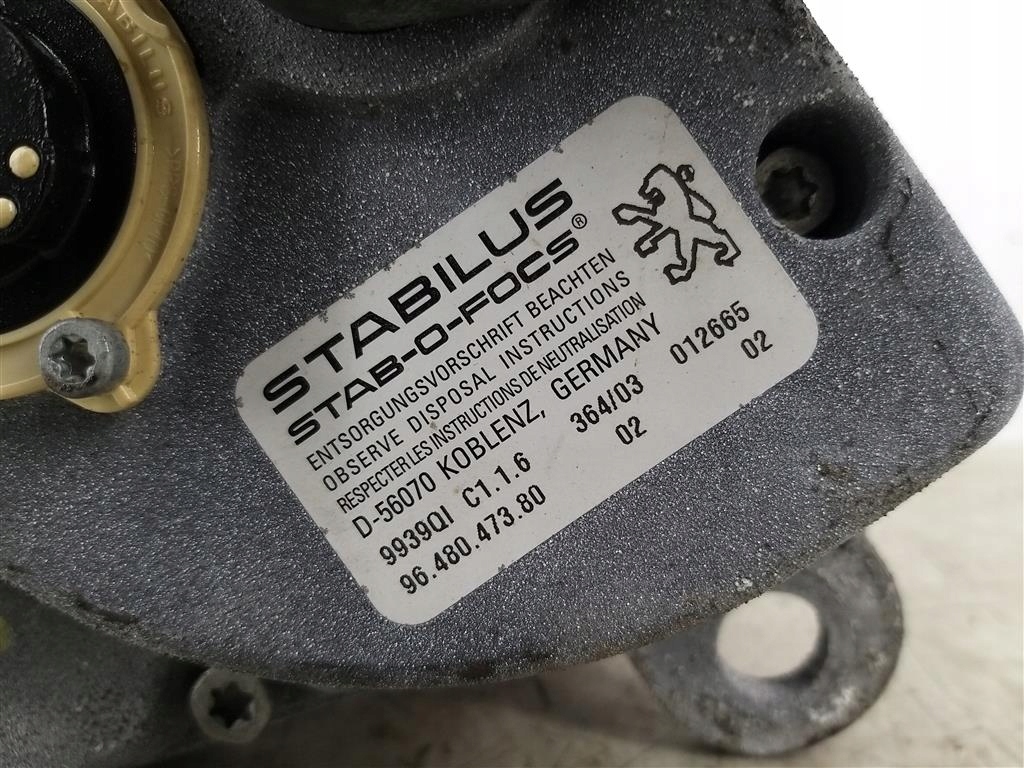 Silniczek otwierania klapy Peugeot 607 2,2 B R 99-10 9648047380 Typ samochodu Samochody osobowe