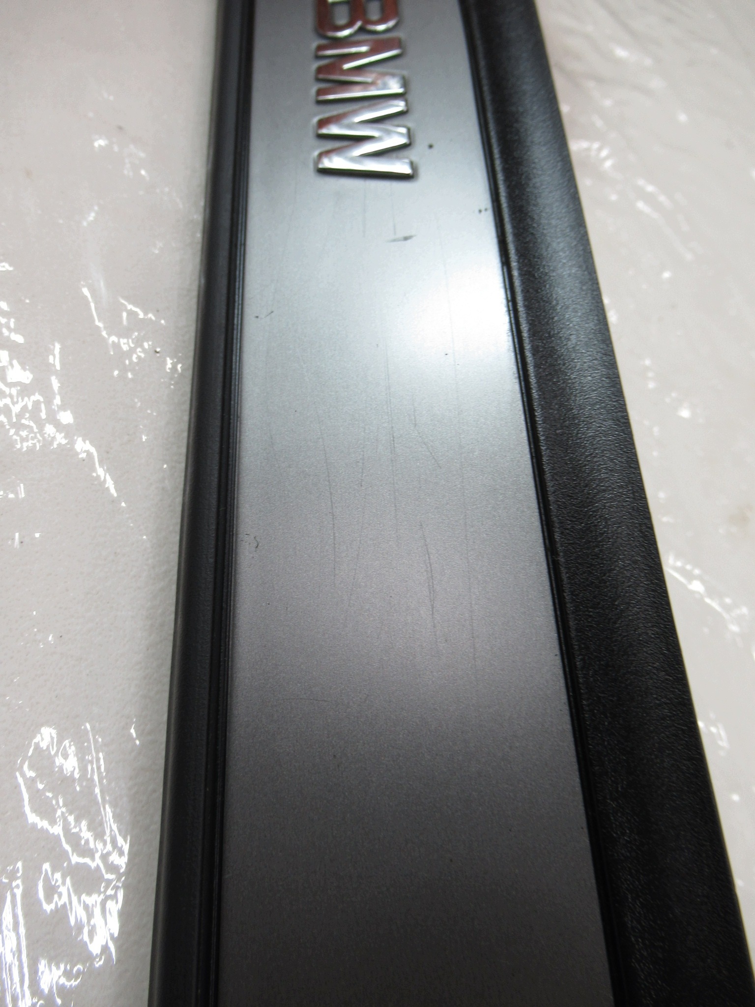 moulding threshold ozdobna cap right right front BMW e60 e61 sedan KOMBI