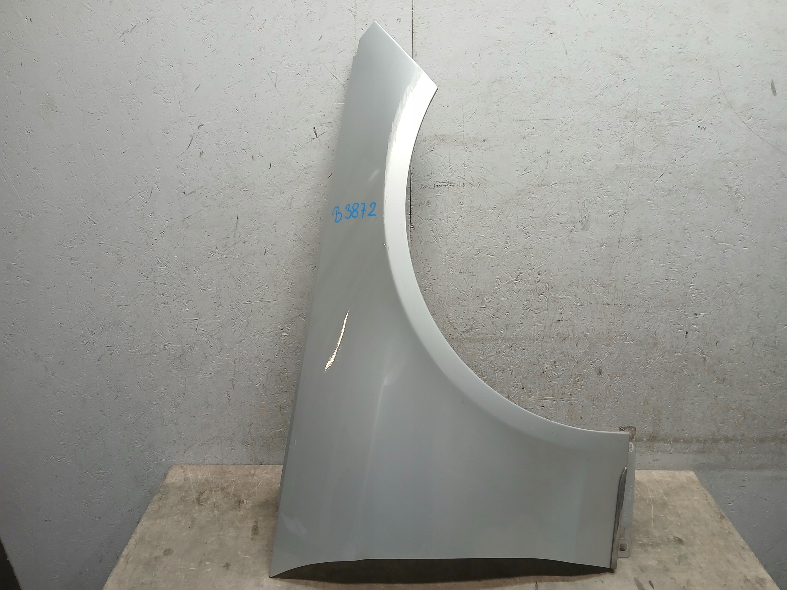 fender front right VW POLO 6R 6C 08-17