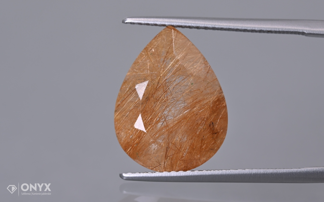 Křemen s rutilem fazetovaná slza 16x12,5 mm