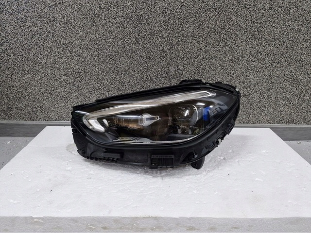 light Mercedes C Klasa W206 Digital Light Full Led 2023