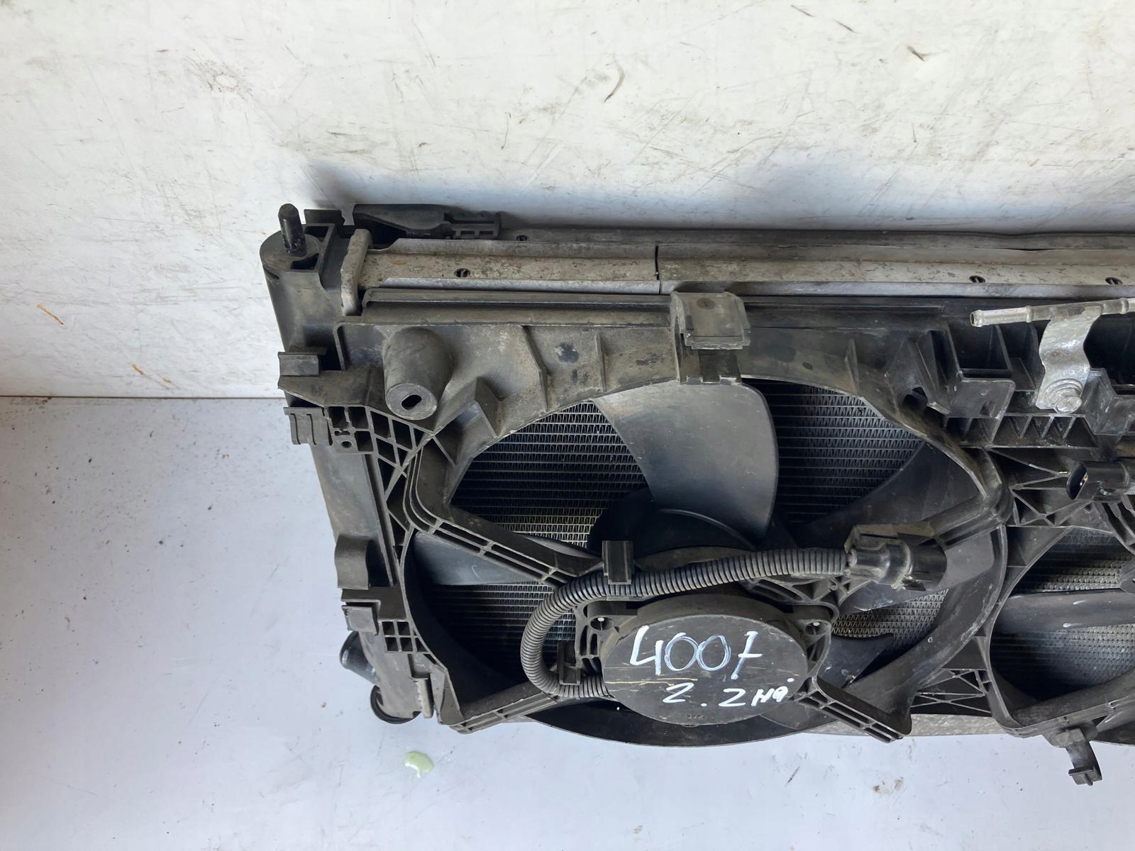 support panel for radiators radiator fan PEUGEOT 4007 2.2 HDI