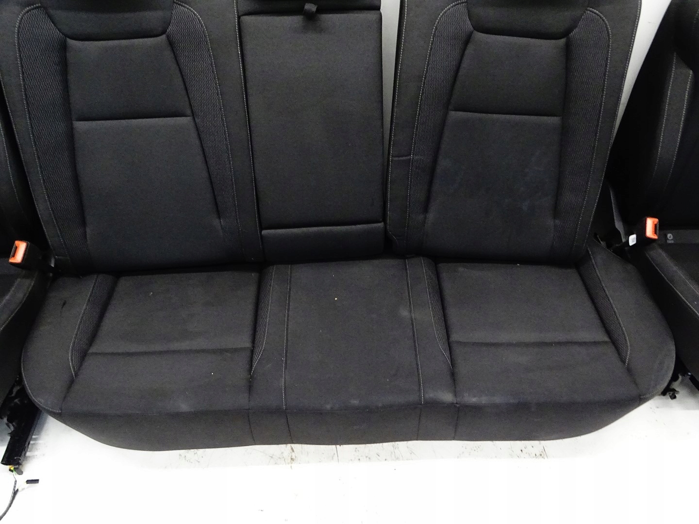 seats front rear part front rear. seat KOMPLET SKODA KAROQ MATERIALOWE