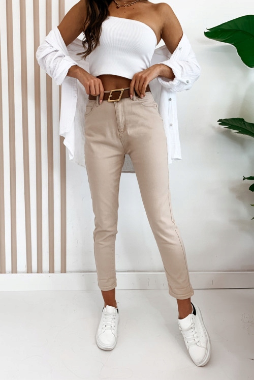 SPODNIE MOM FIT BOYFRIEND JEANS PUSH UP BEŻOWE Z PASKIEM Marka bez marki