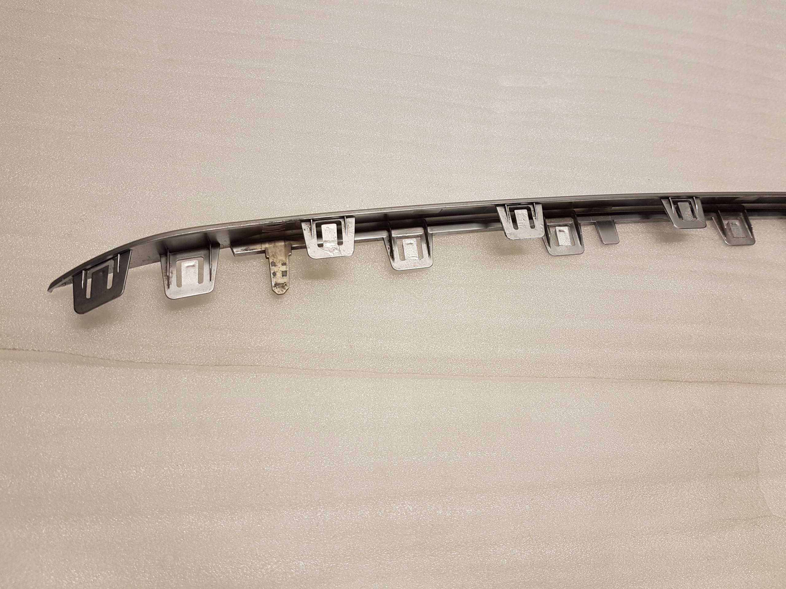 decorative trim central BMW 2 U06 8739128