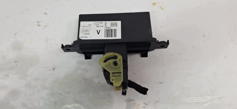 modulo luci MASERATI QUATTROPORTE 89102420