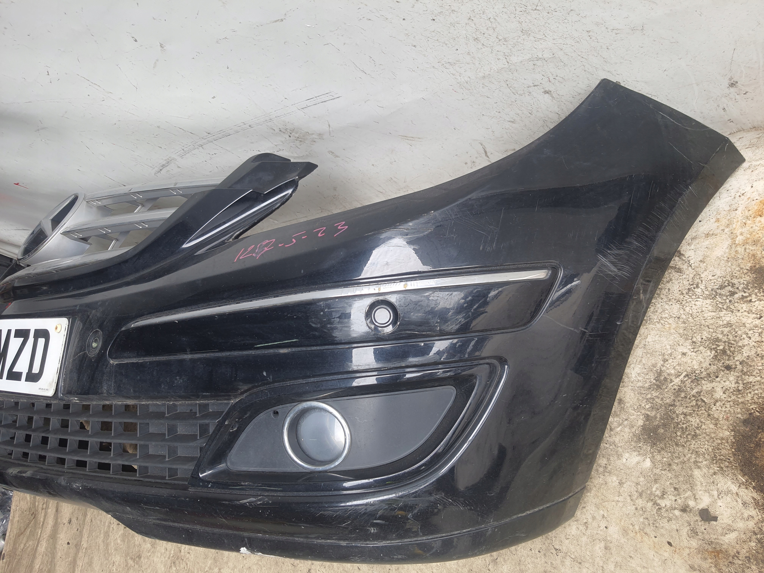 MERCEDES B-KLASA W245 04-08 nárazník + PDC